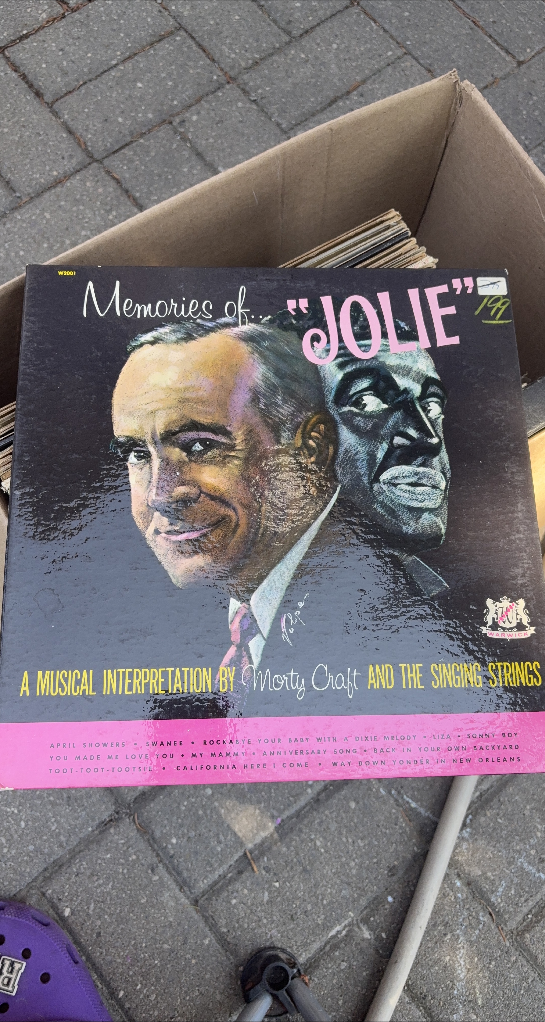 Memories of "Jolie" Vinyl Record thumbnail