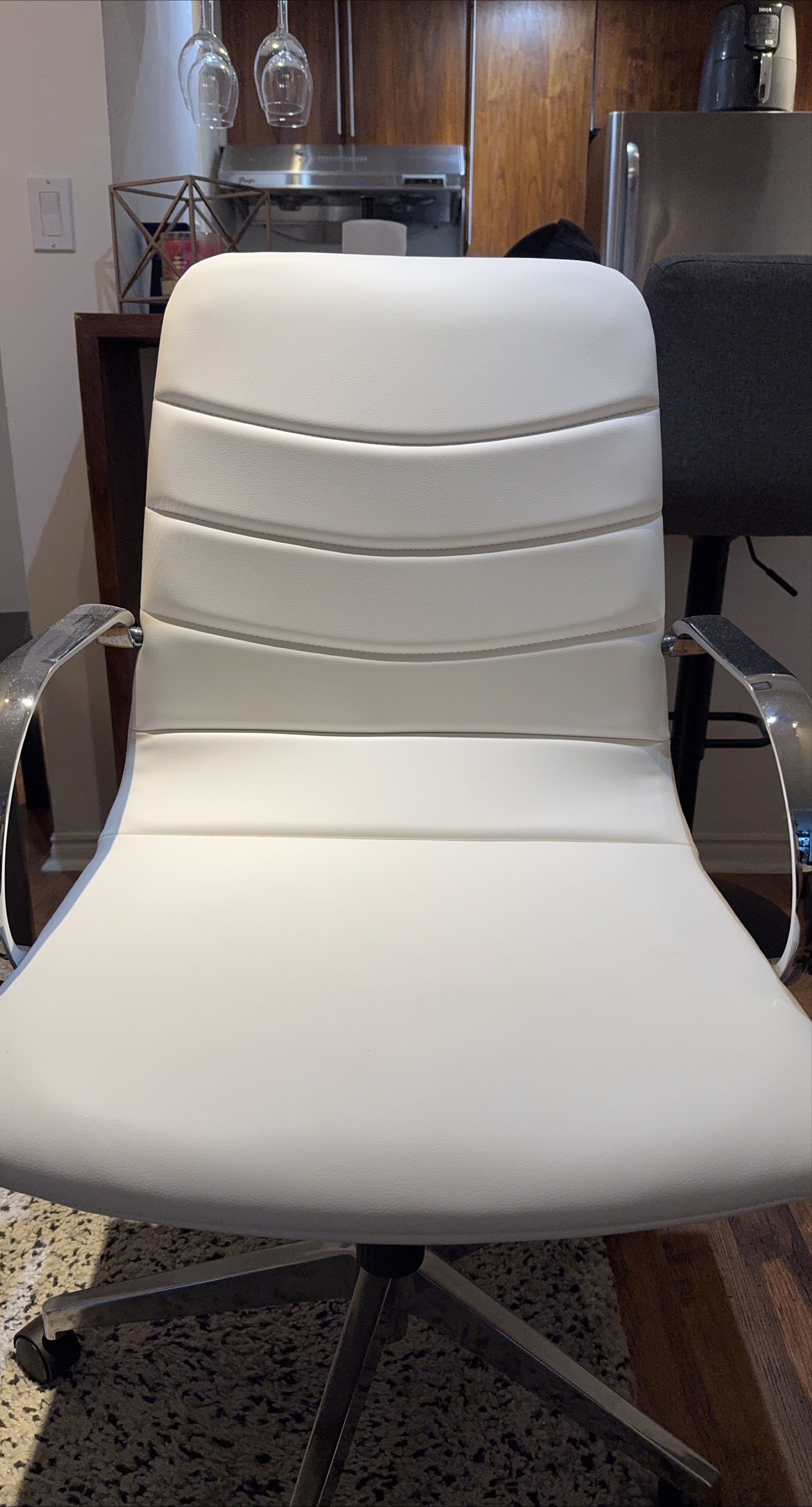 White Office Chair thumbnail