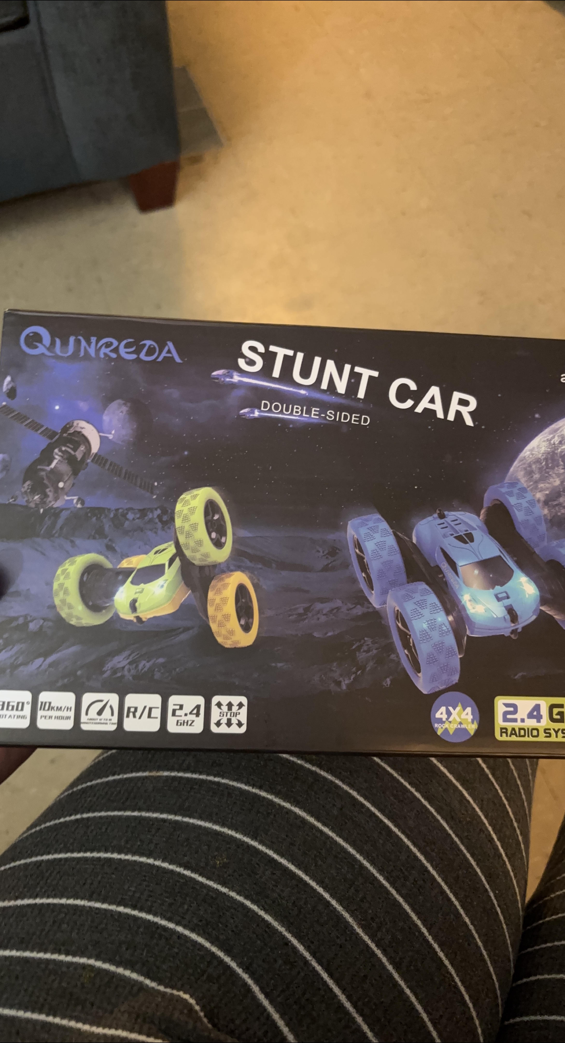 Qunreda Stunt Car Double-Sided thumbnail