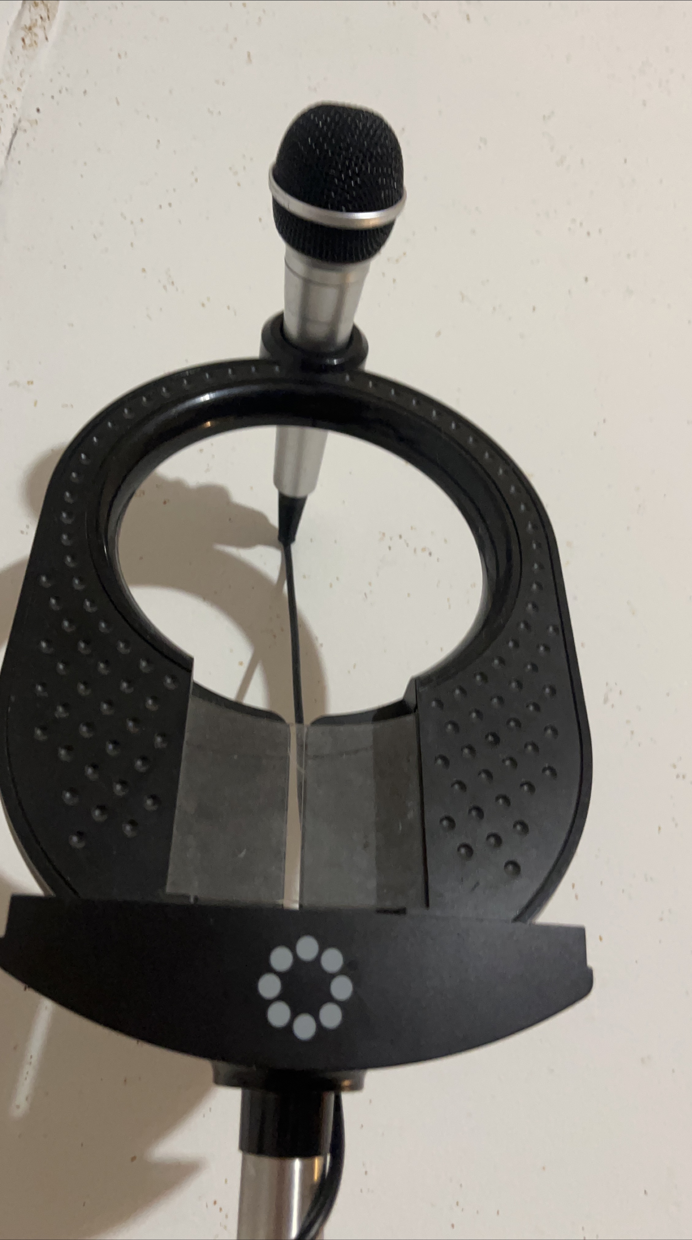 Memorex Karaoke Microphone Stand thumbnail