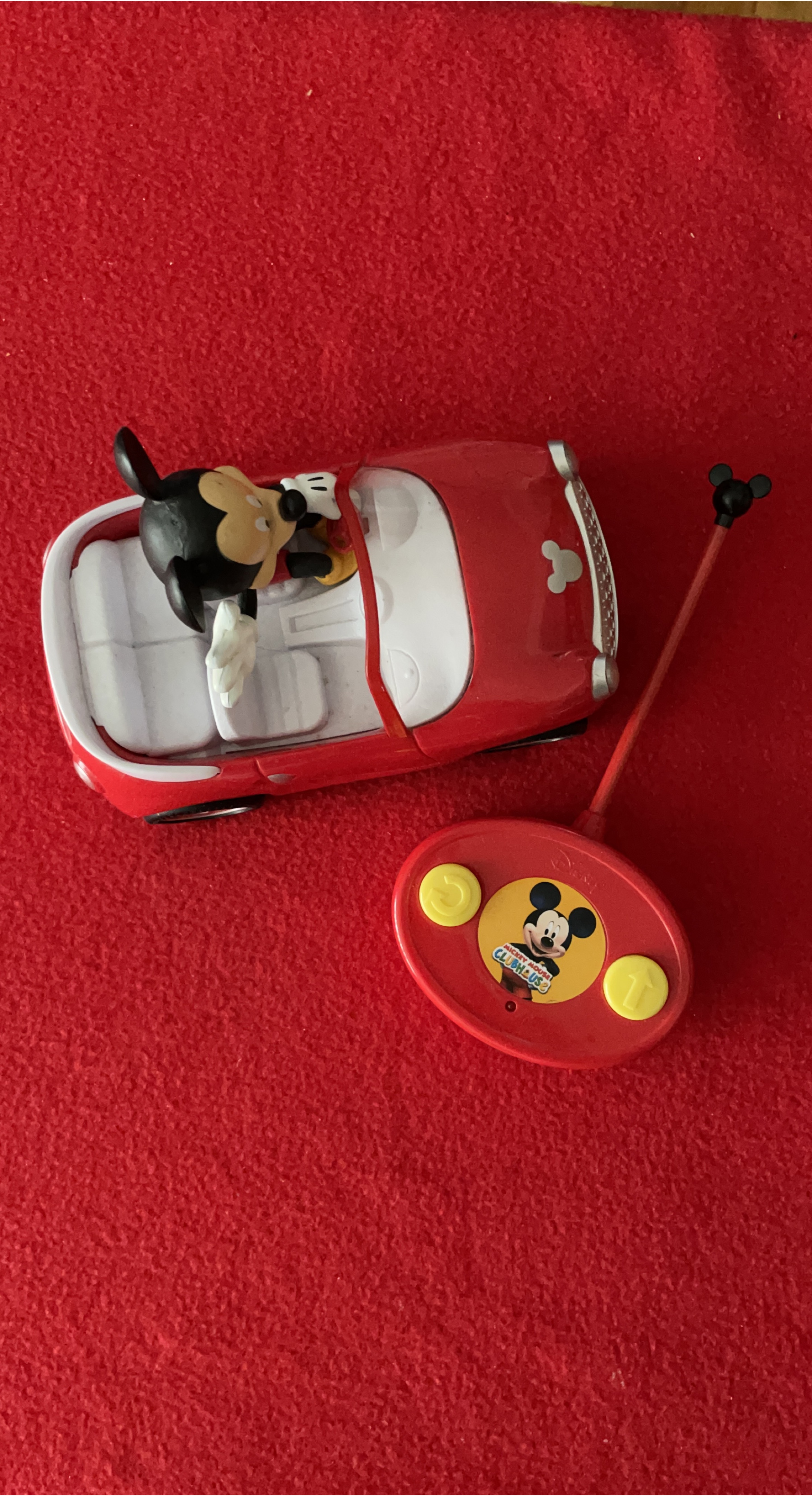Disney Mickey Mouse Clubhouse RC Car thumbnail
