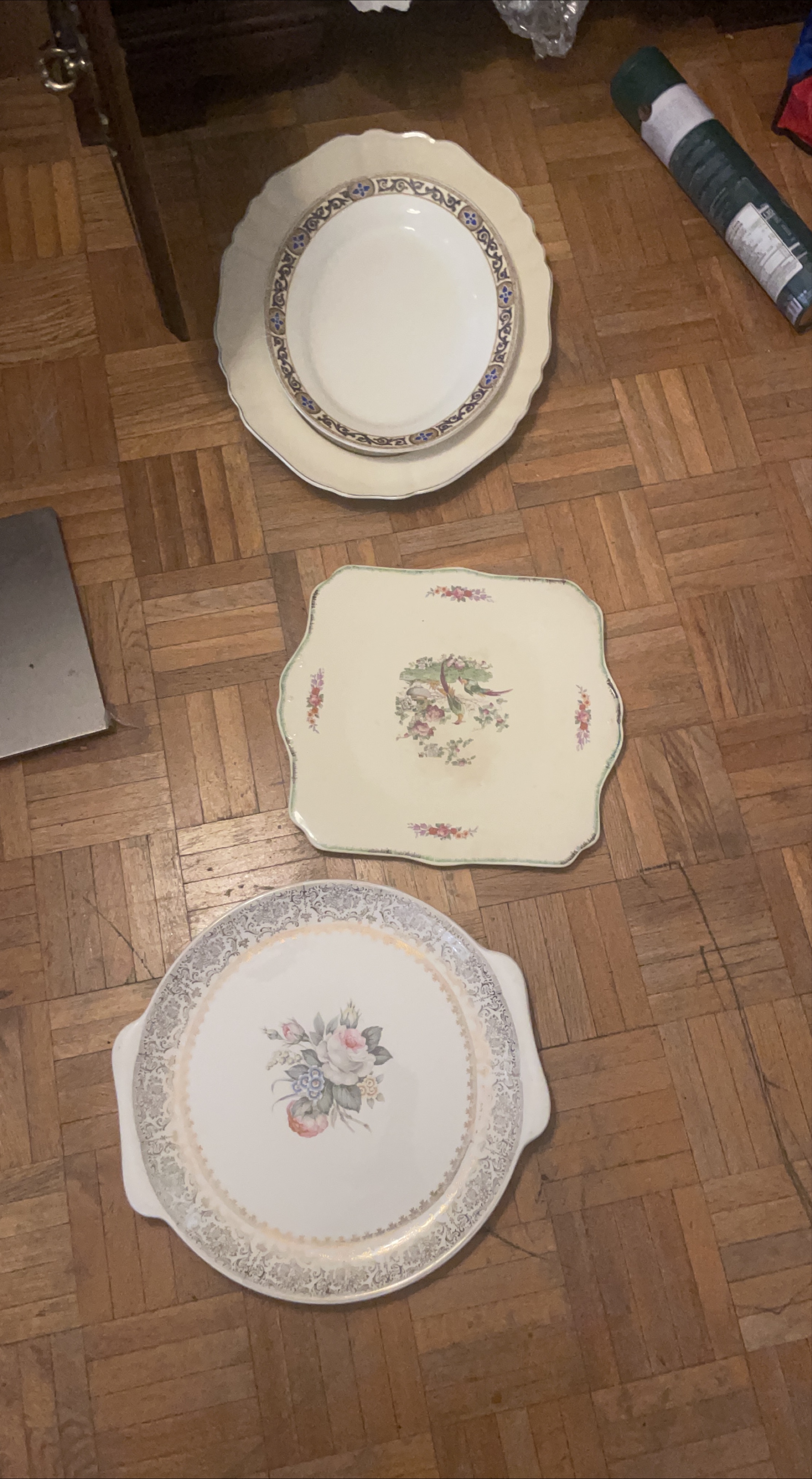 Vintage Decorative Plates thumbnail