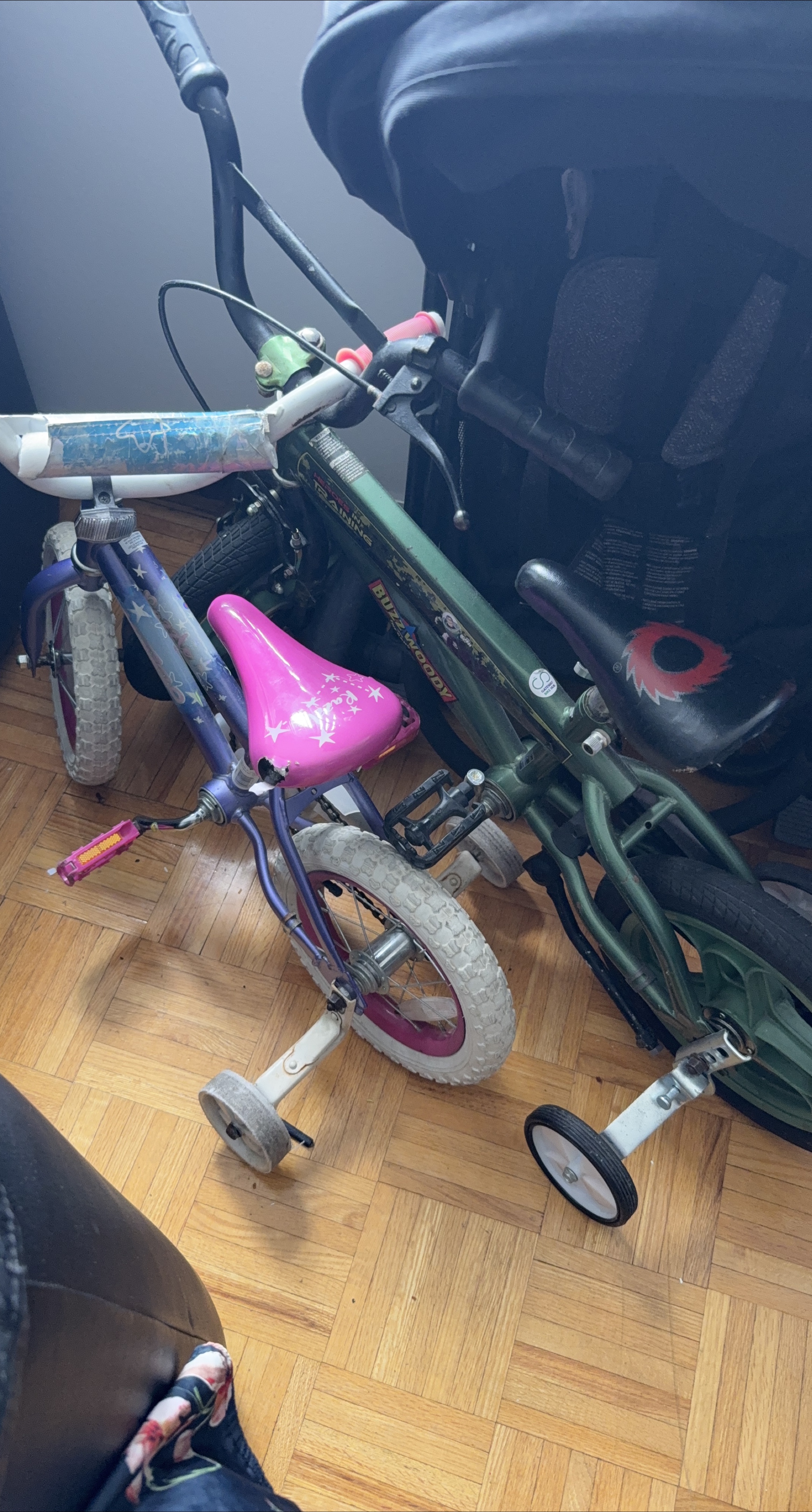 Kids' Buzz Woody & Purple Bike thumbnail
