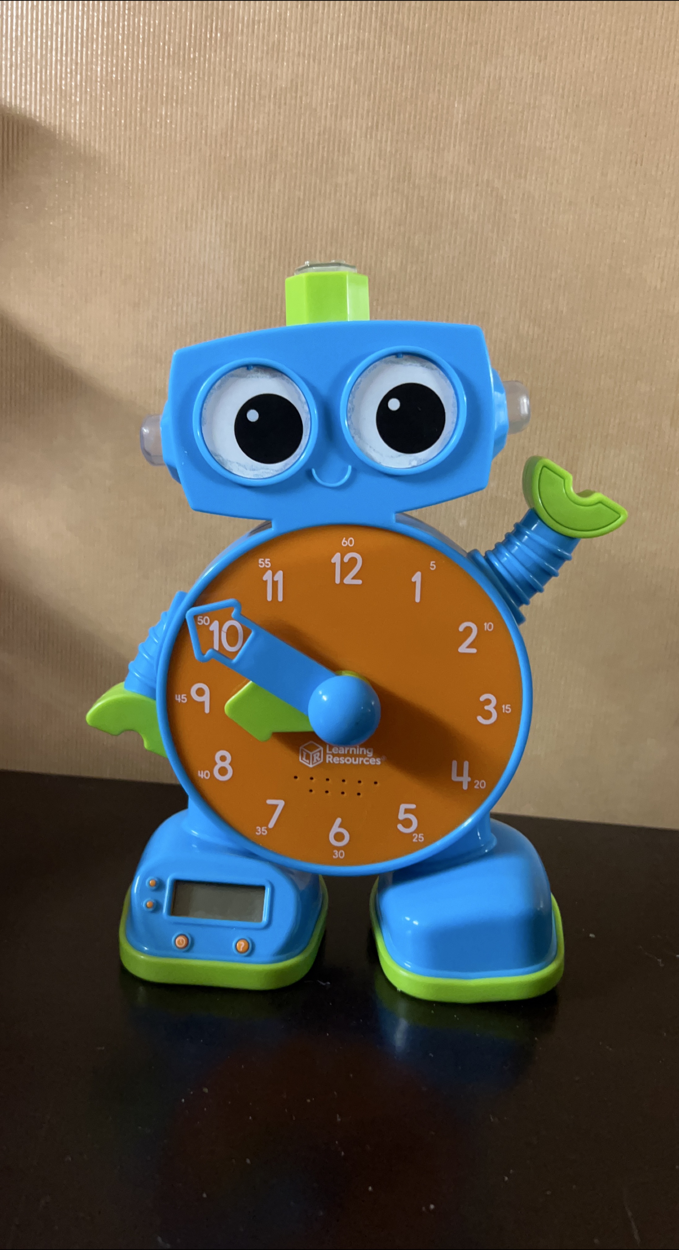 Learning Resources Teaching Time Robot Clock thumbnail