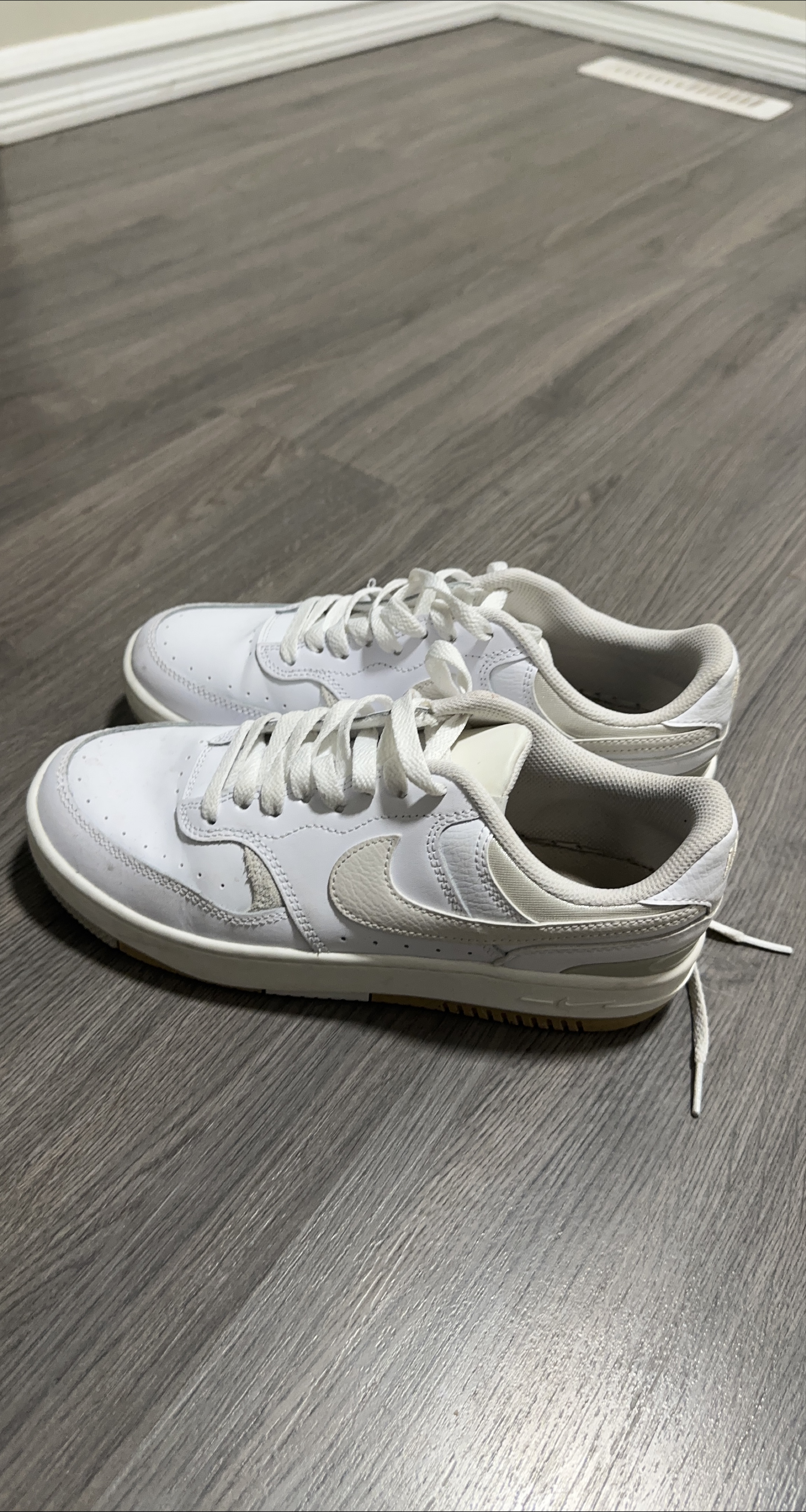 Nike Court Vision Low Sneakers - Size 8.5