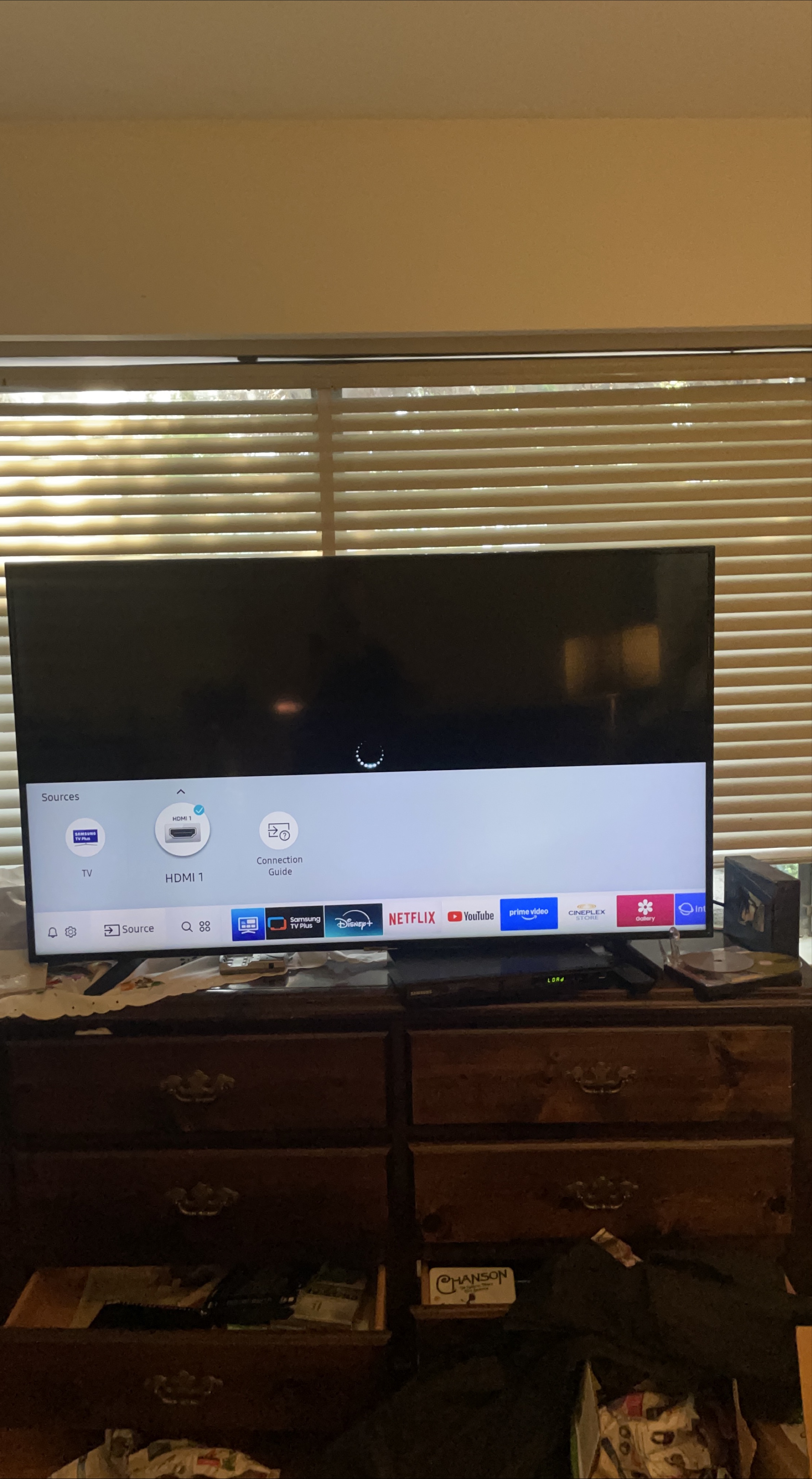 Samsung 55" NU6900 4K UHD Smart TV thumbnail