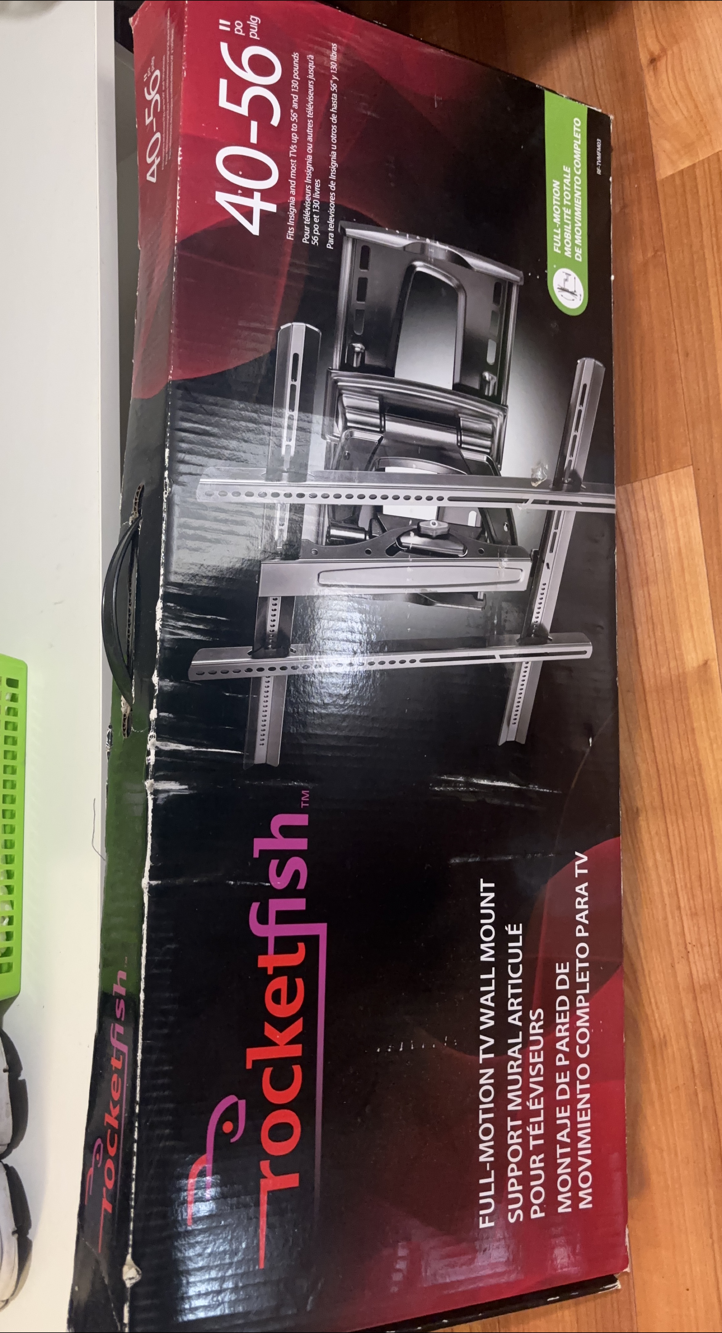 Rocketfish Full-Motion TV Wall Mount 40-56" thumbnail