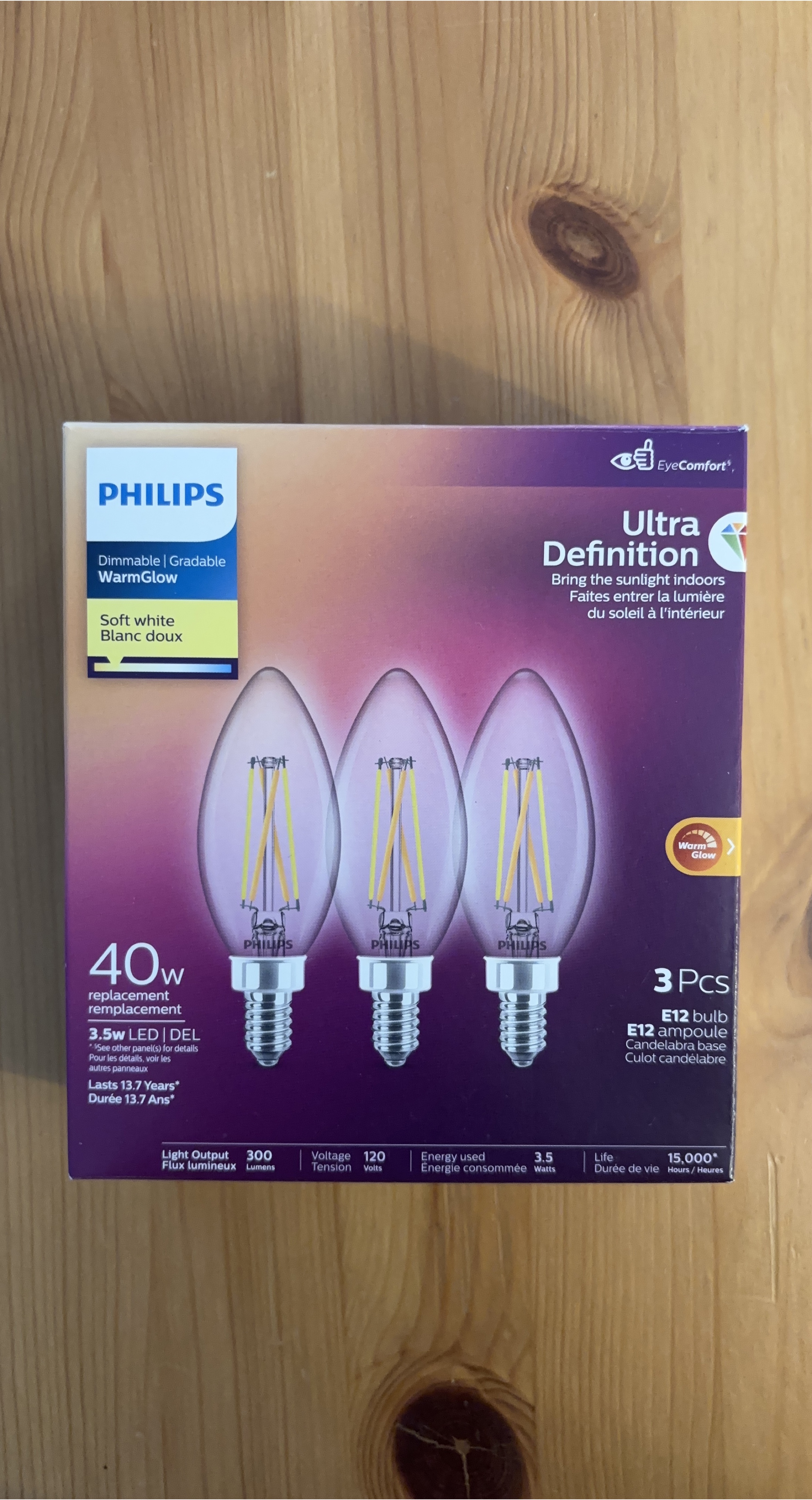 Philips Ultra Definition WarmGlow LED Bulb, 3-Pack