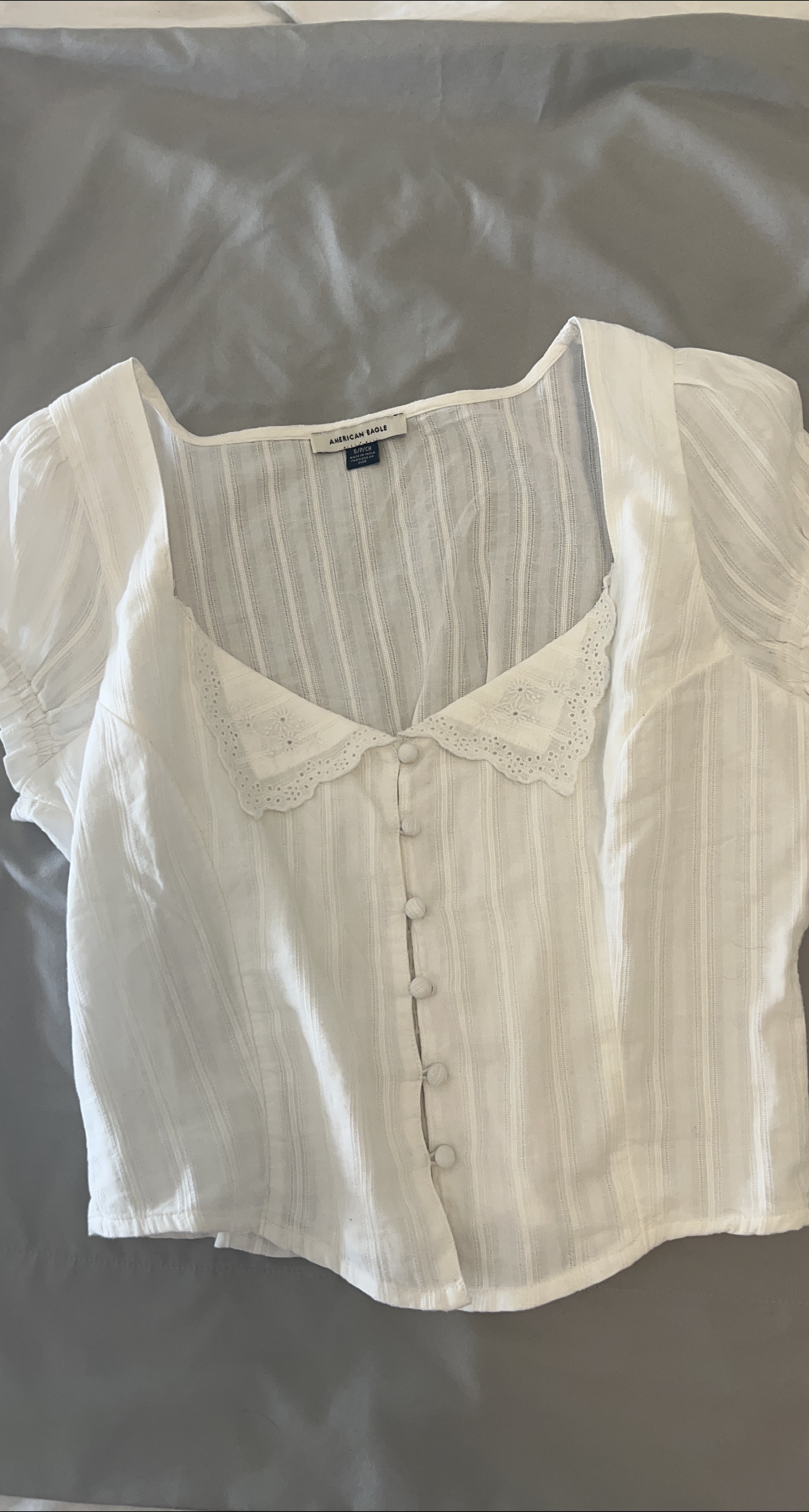 American Eagle White Blouse - Size Small thumbnail