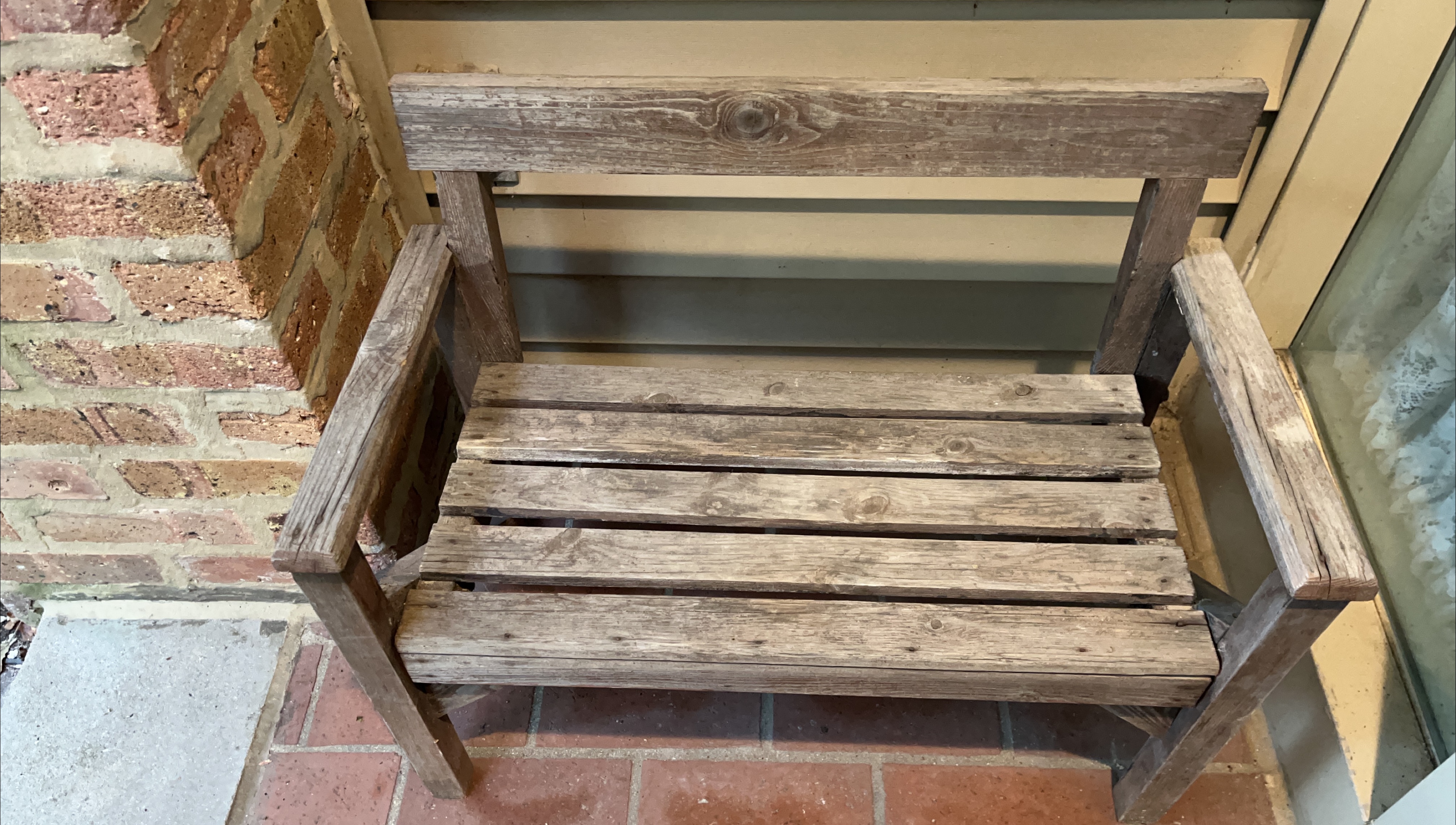Decorative Wooden Outdoor Bench thumbnail