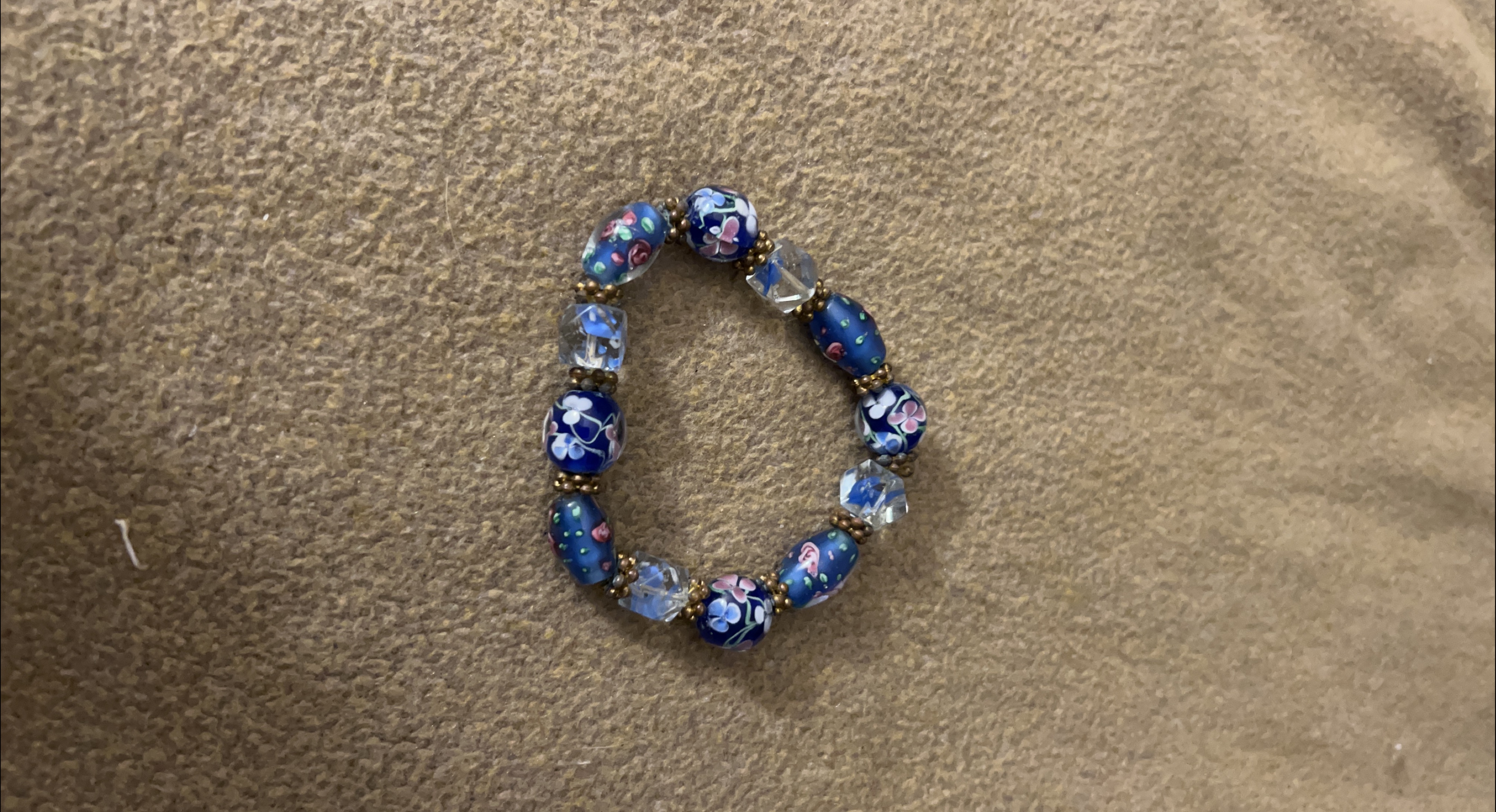 Blue Floral Beaded Bracelet thumbnail
