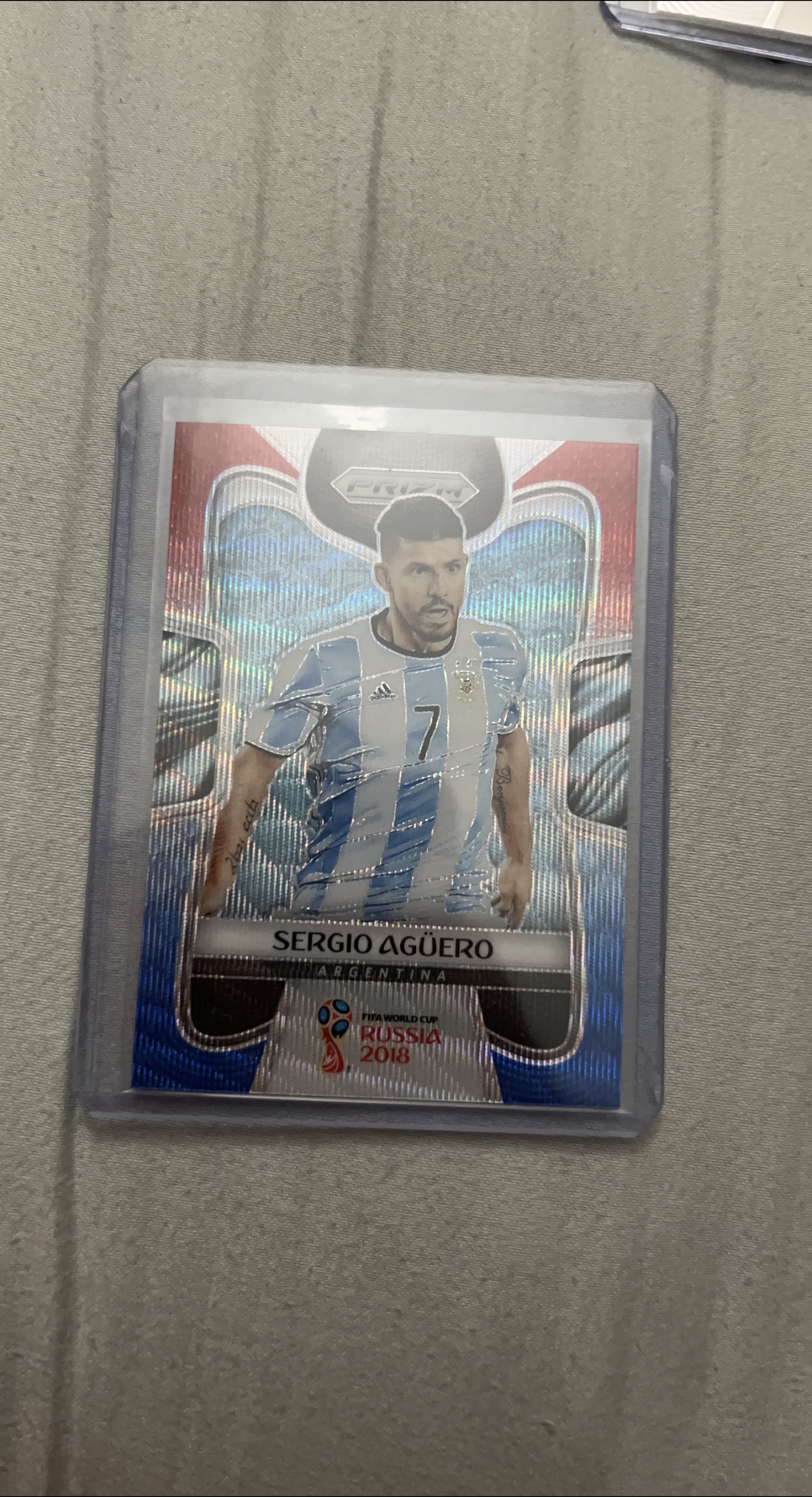 Sergio Aguero Red & Blue Prizm World Cup 2018 Trading Card thumbnail
