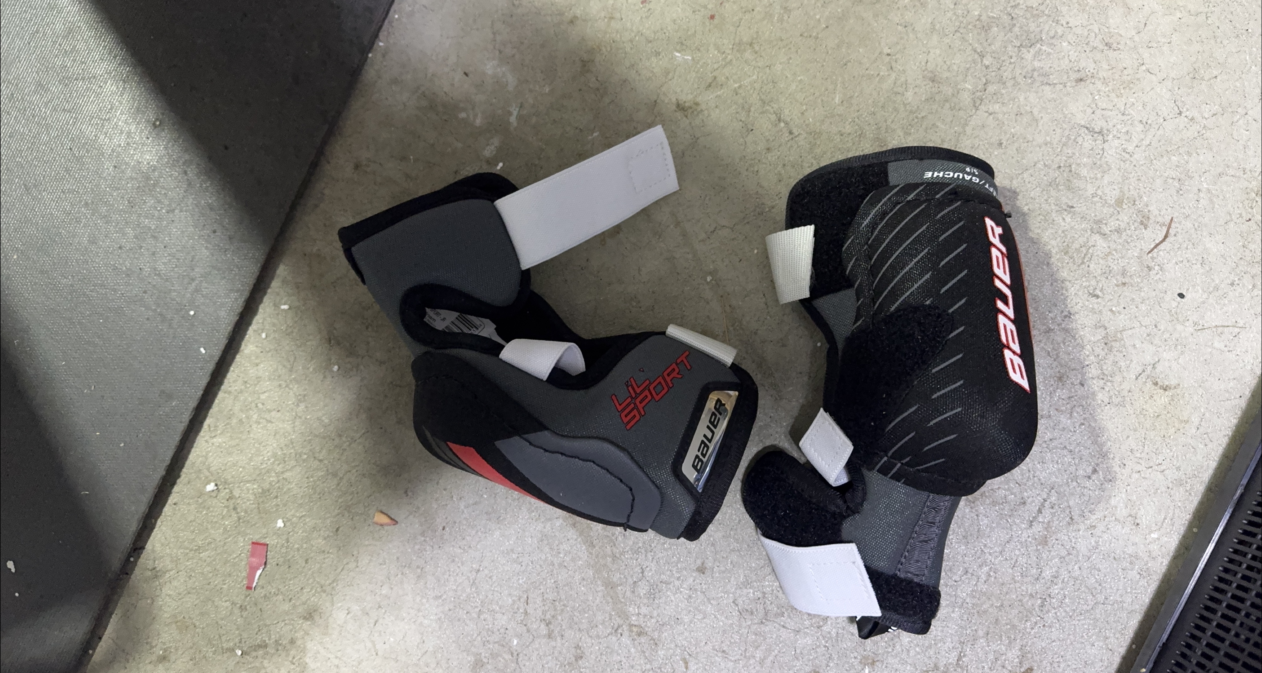 Bauer Lil Sport Hockey Elbow Pads thumbnail