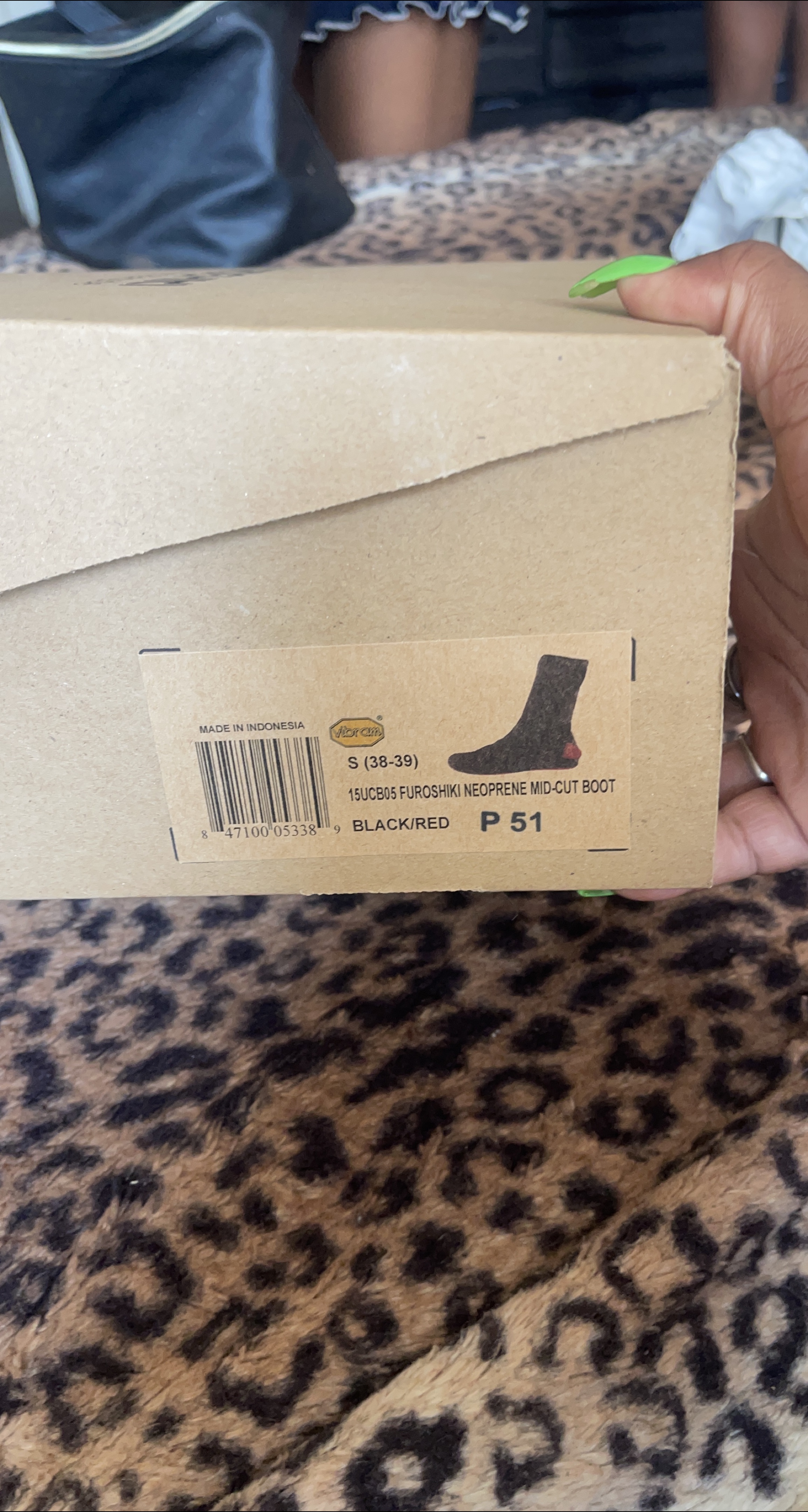 Vibram Furoshiki Neoprene Mid-Cut Boot - Size S (38-39)