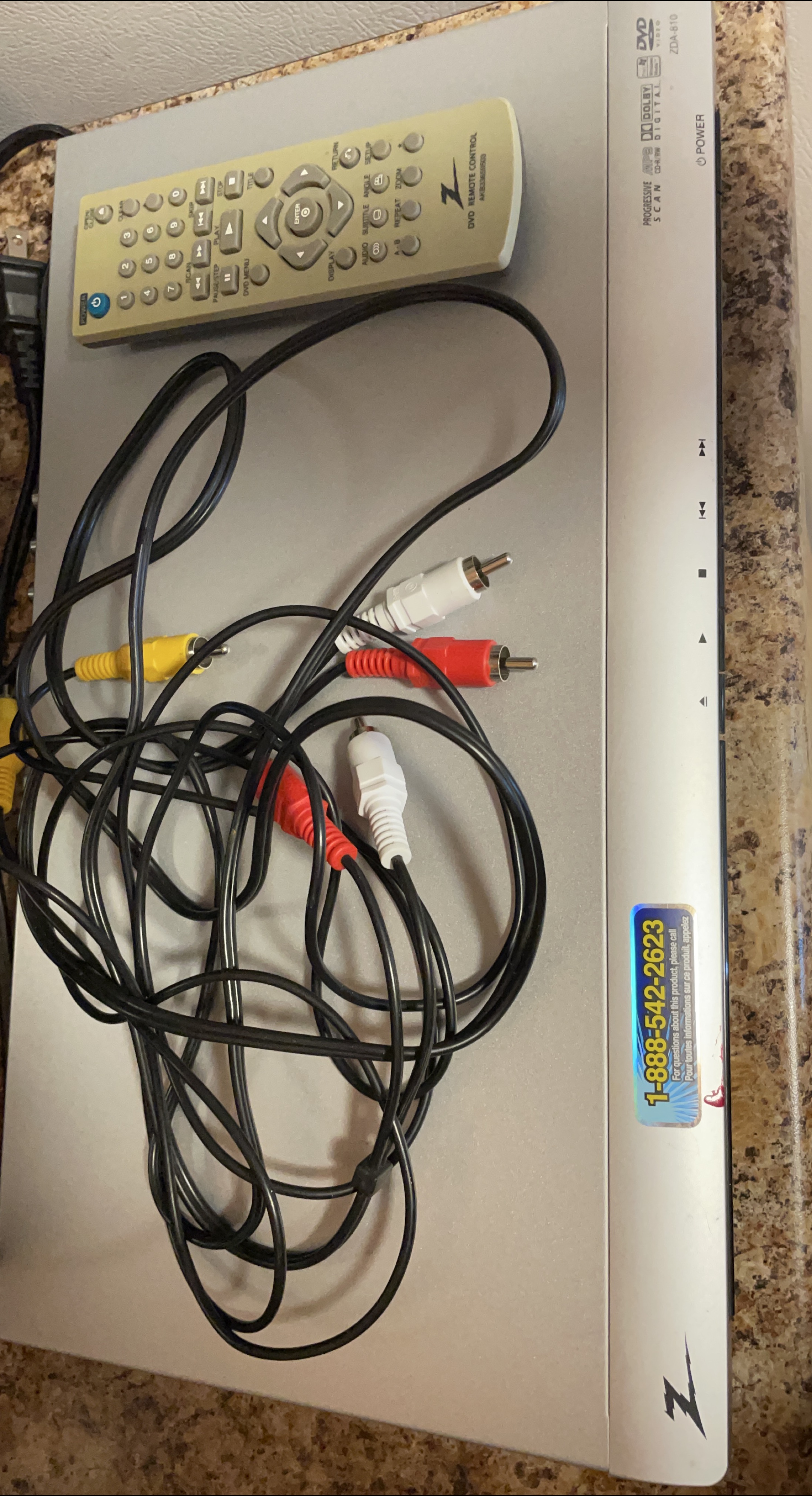 DVD Player with Remote with the cords thumbnail