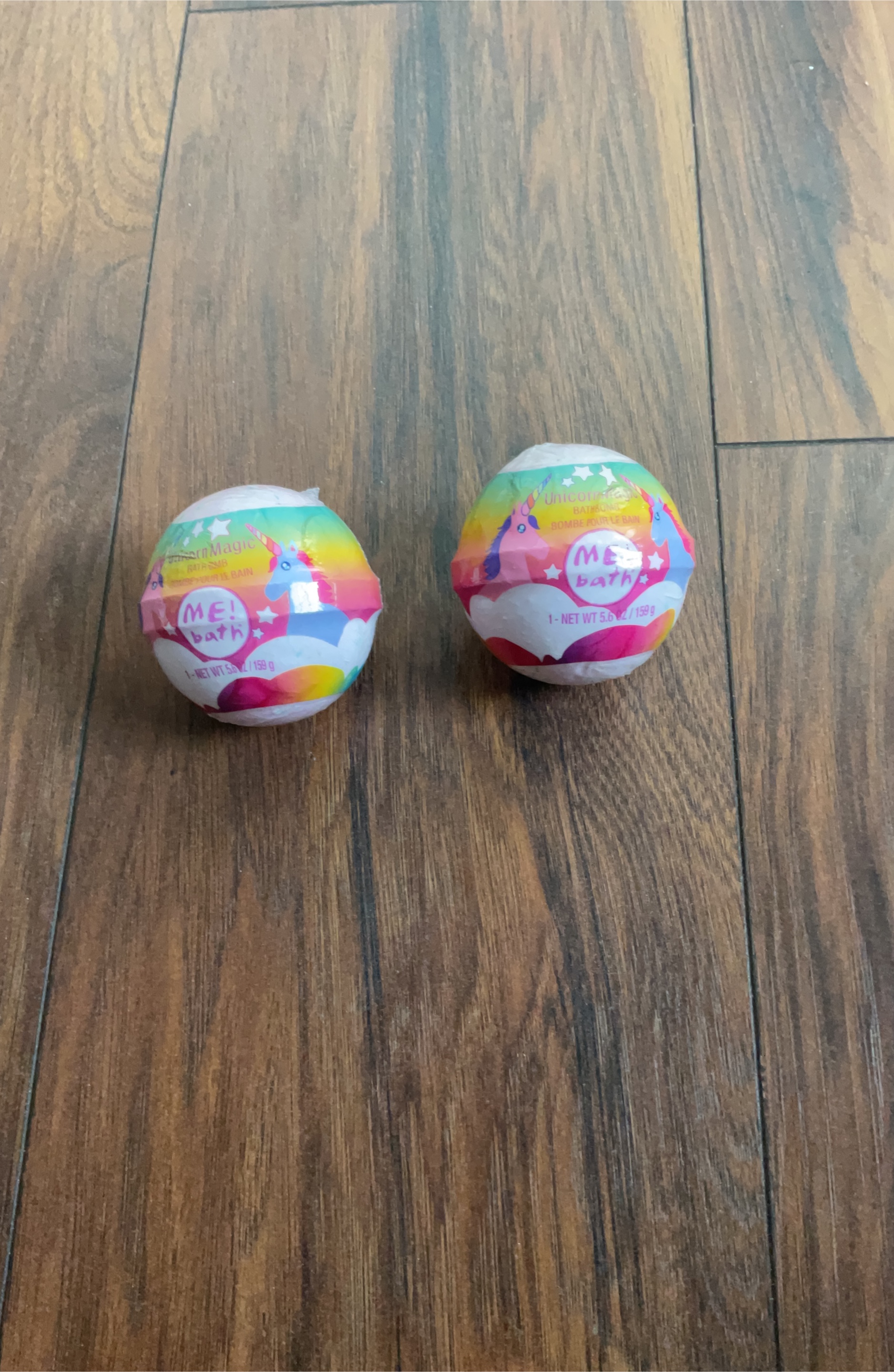 ME! Bath Unicorn Magic Bath Bomb thumbnail