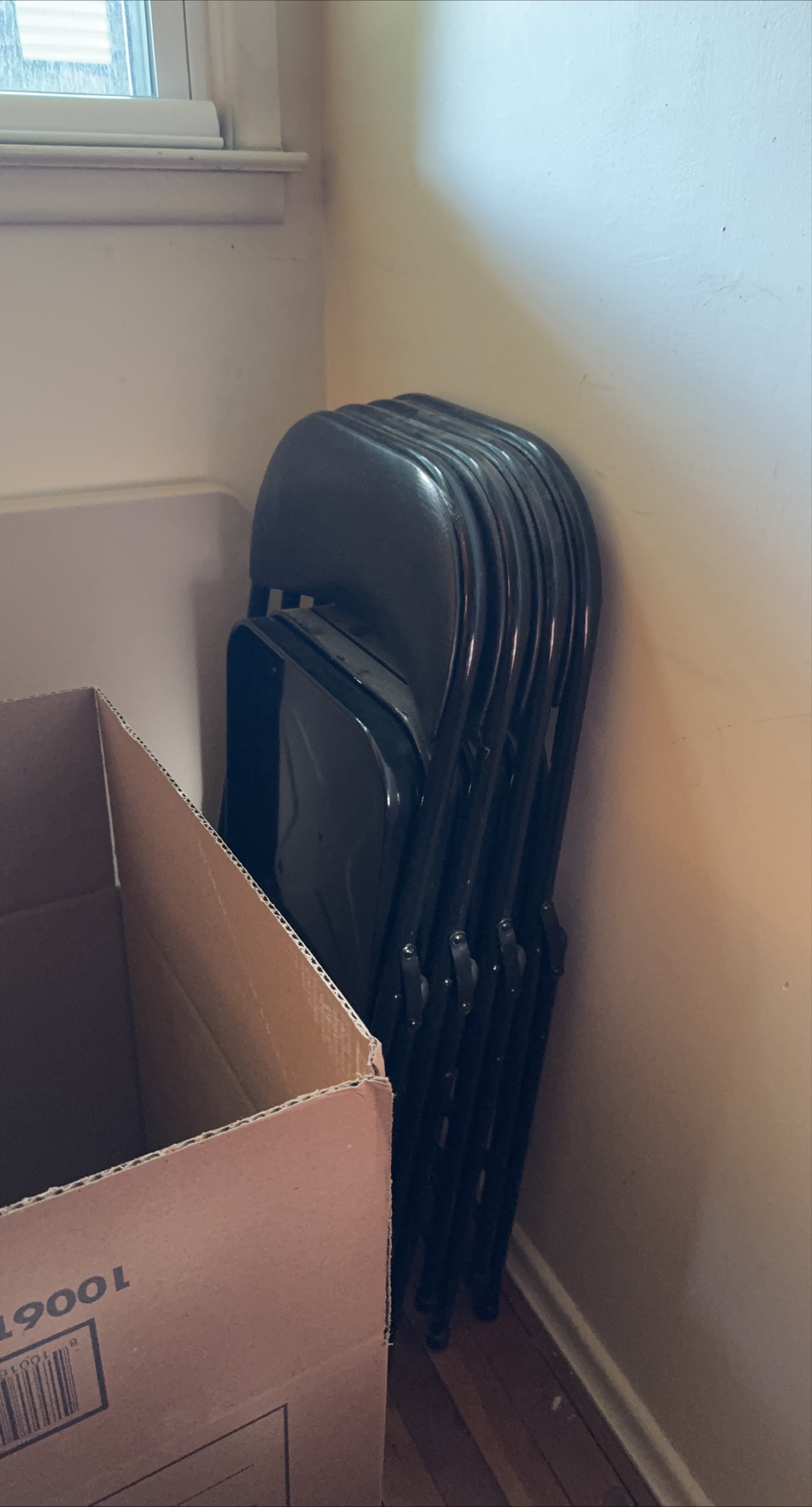 Folding Chairs - Black - Set of 4 thumbnail