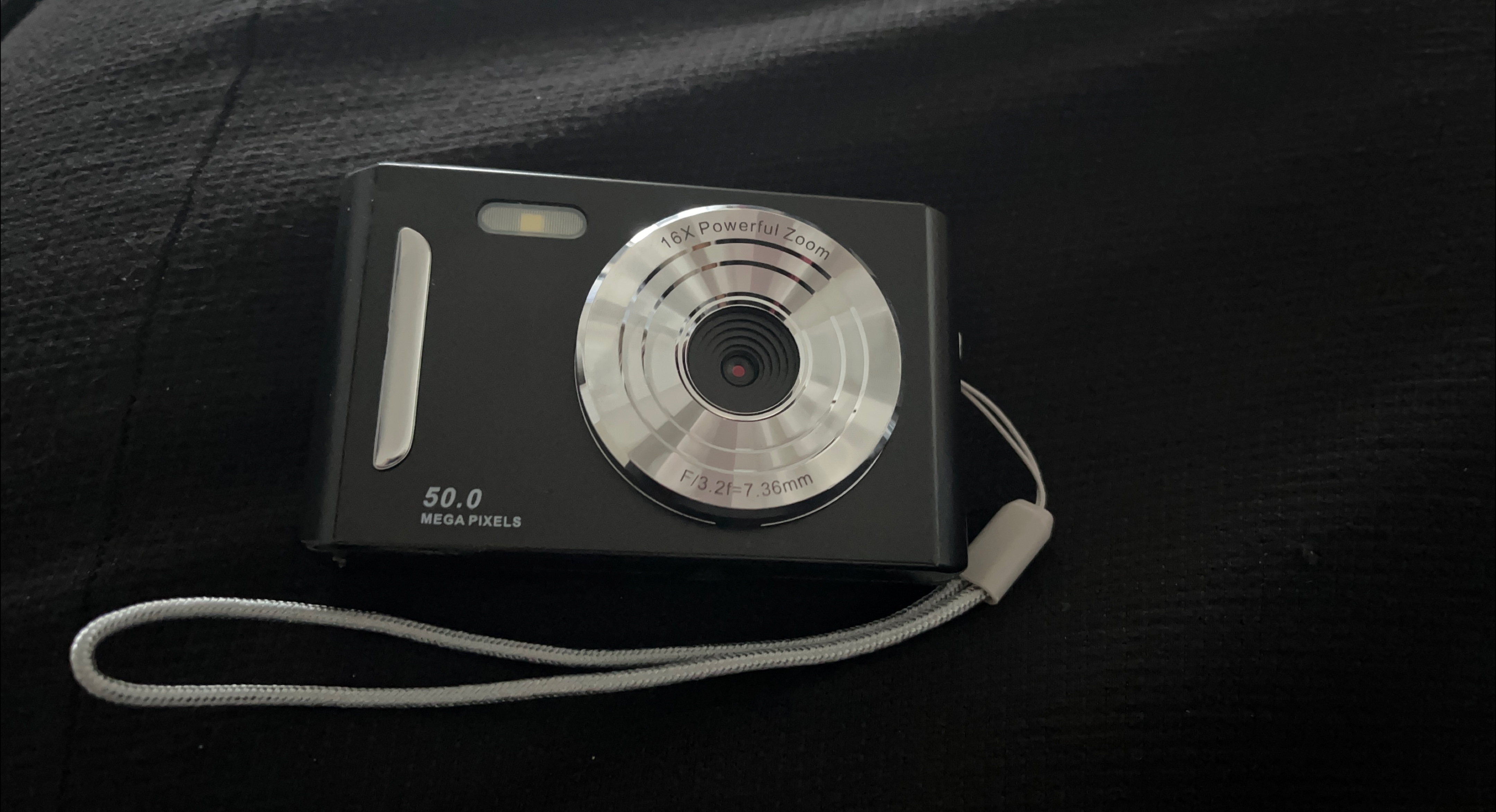 Digital Camera 50.0 Mega Pixels