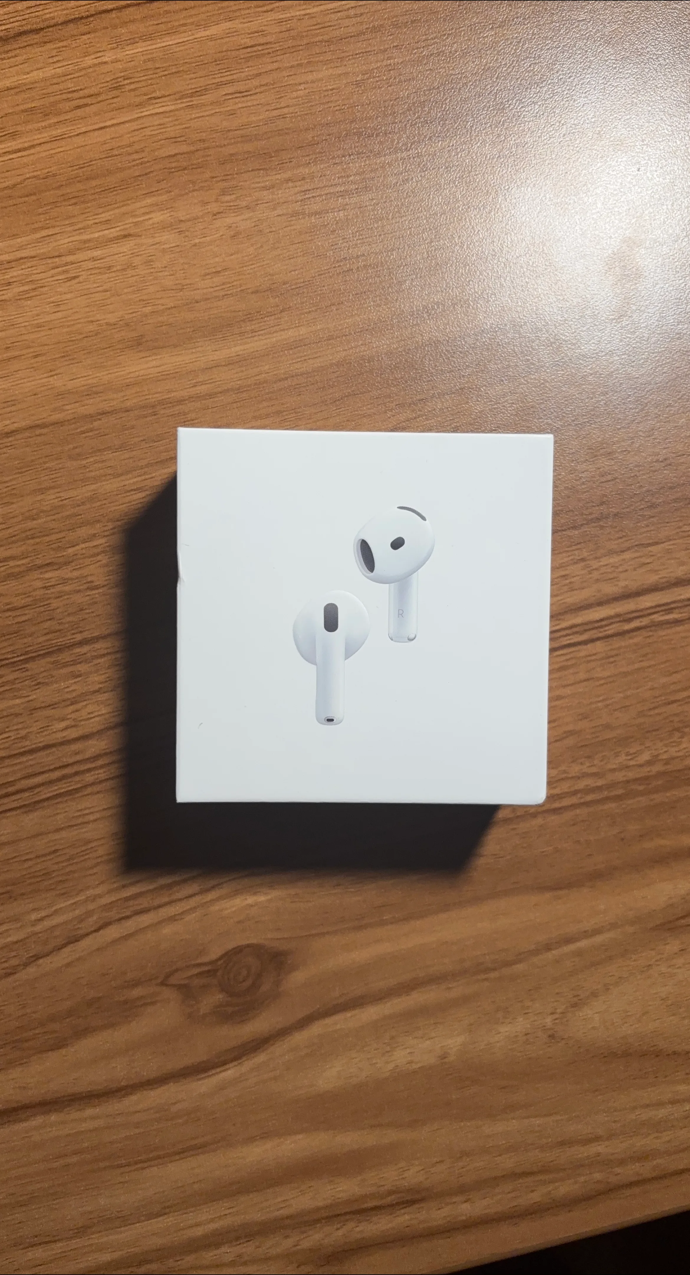 New Apple AirPods 4 with Active Noise Cancelling