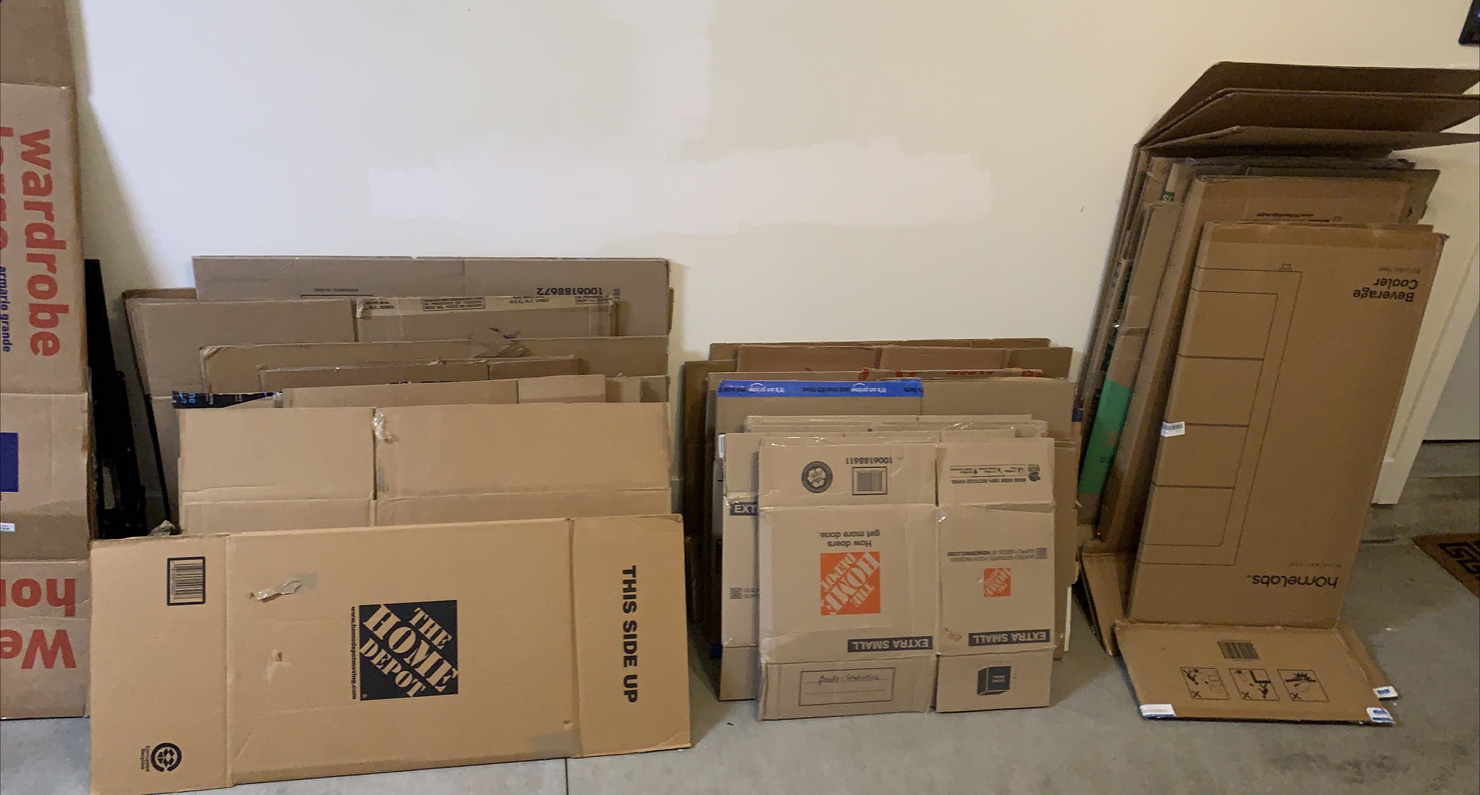 Home Depot Moving Boxes - Wardrobe, Cooler, Small