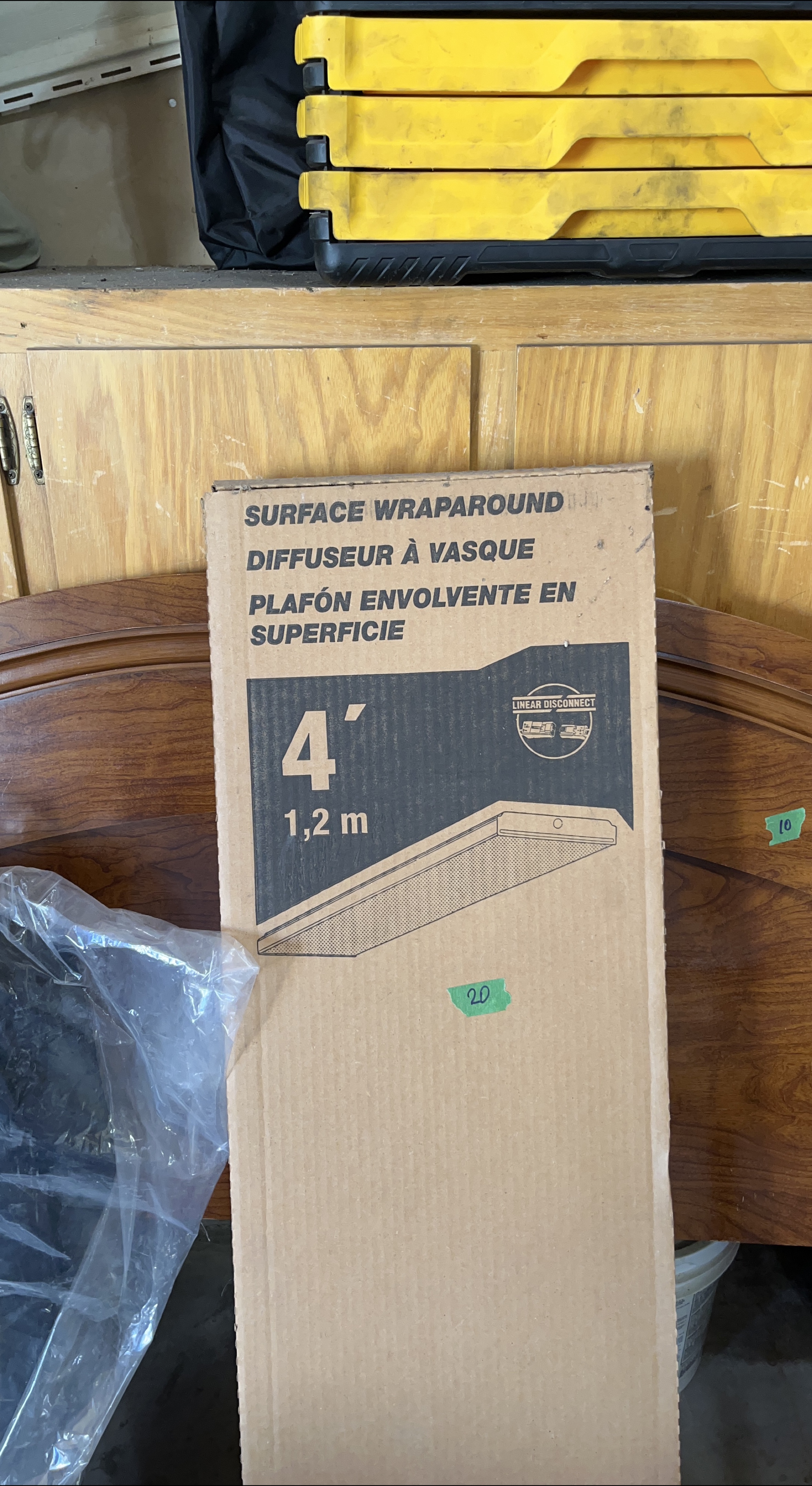 Surface Wraparound 4' Light Fixture thumbnail
