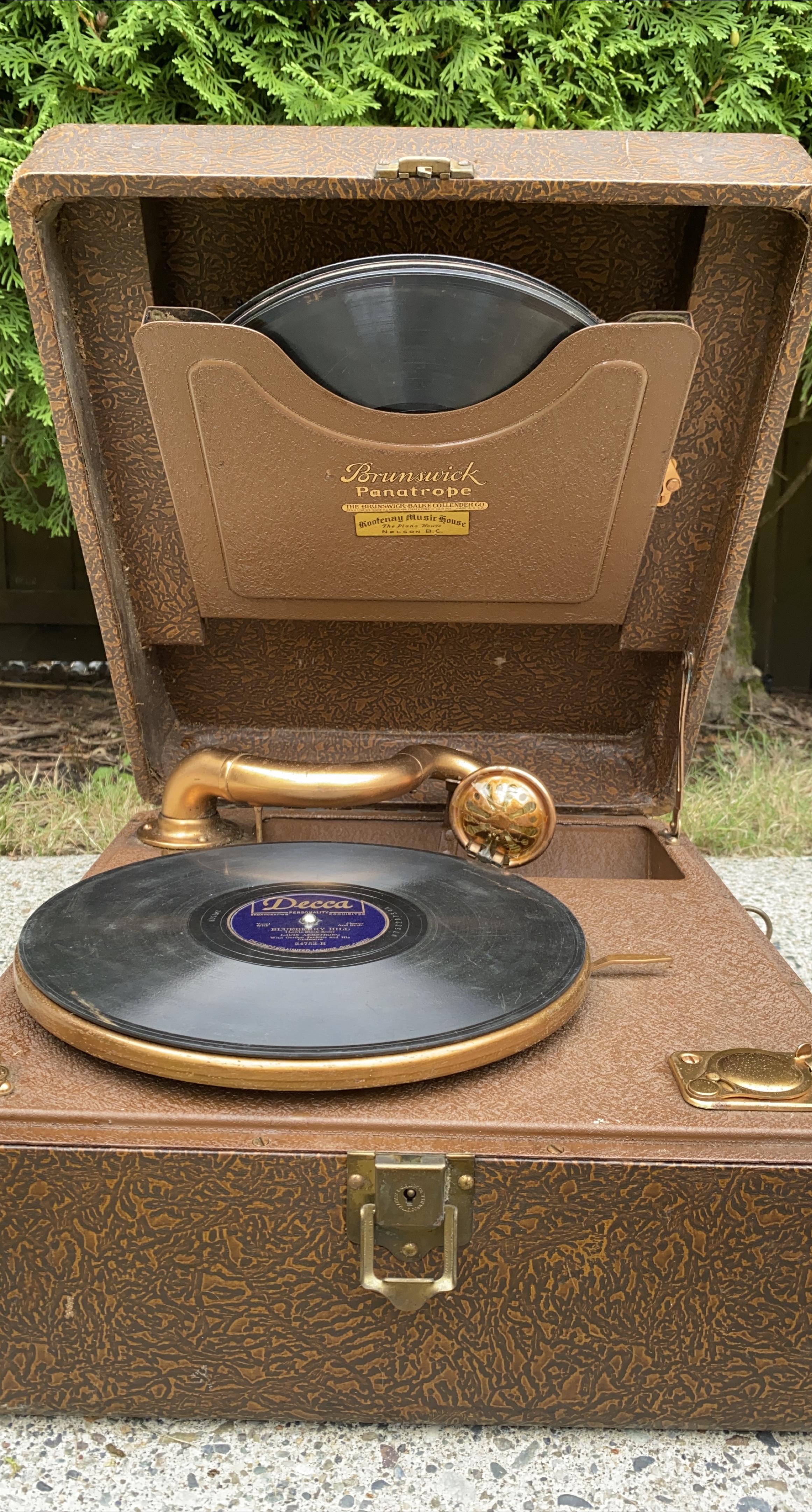 Vintage Brunswick Panatrope Record Player