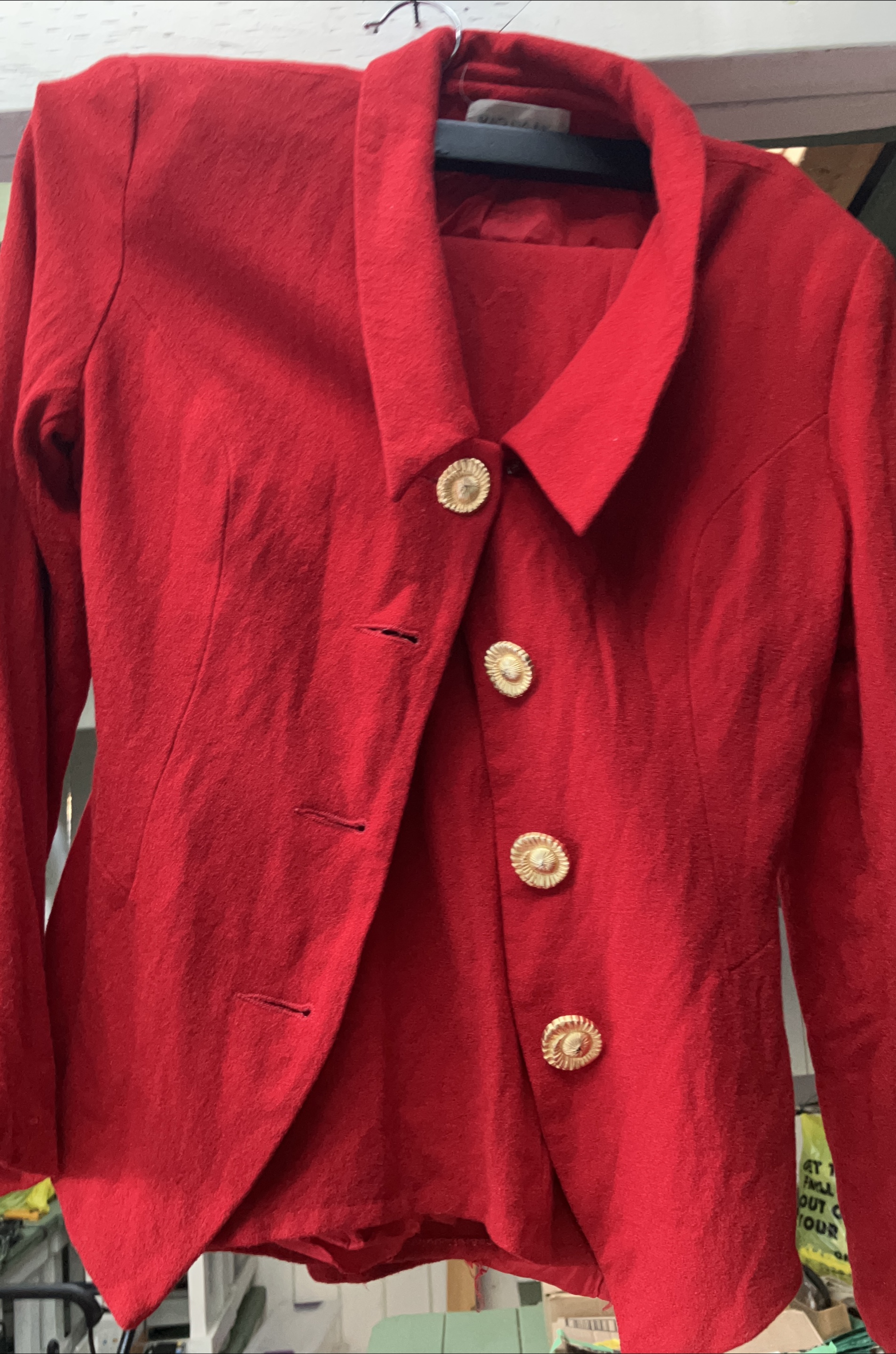 Red Blazer and pants Set thumbnail