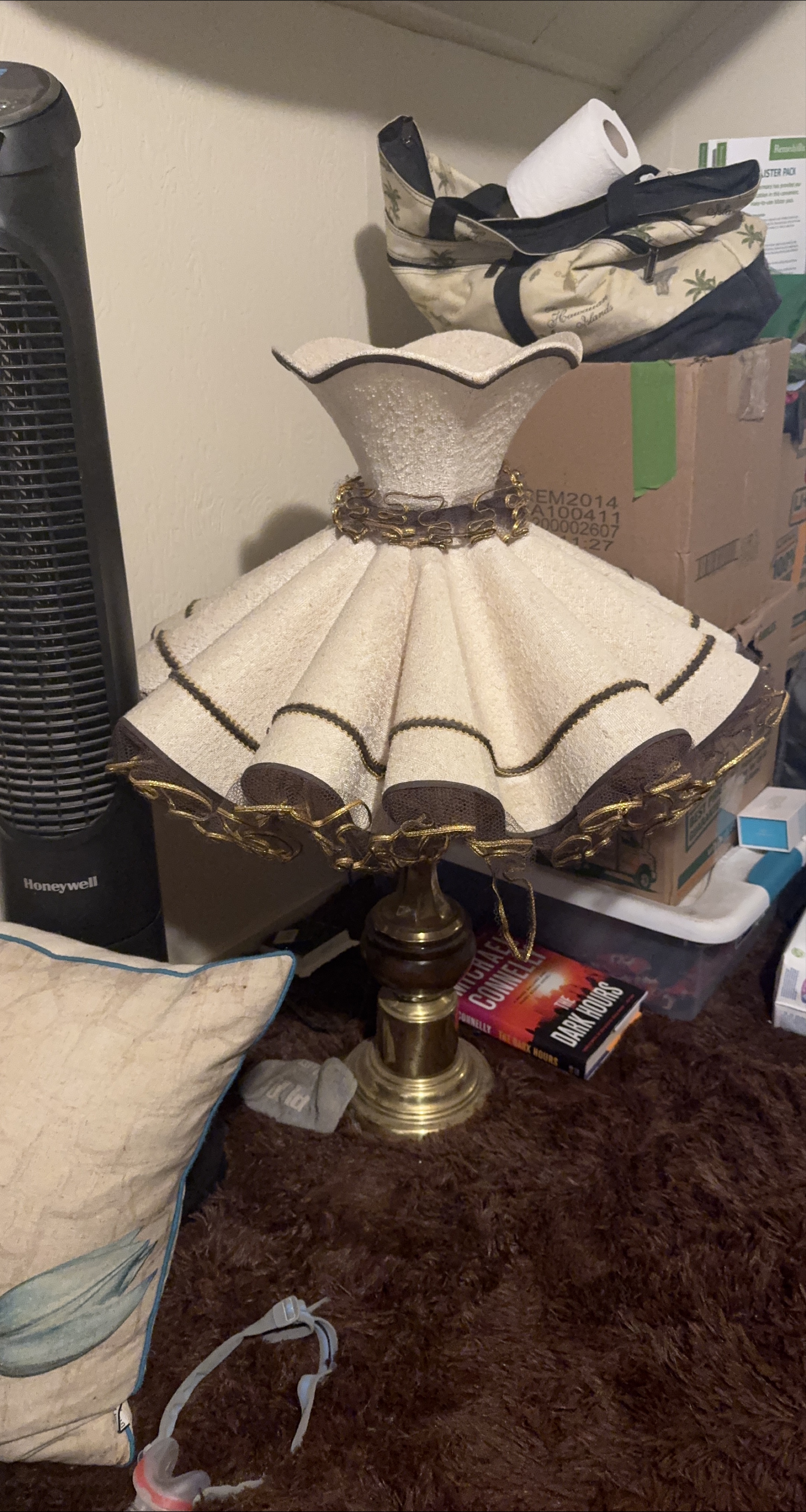 Vintage Style Table Lamp thumbnail