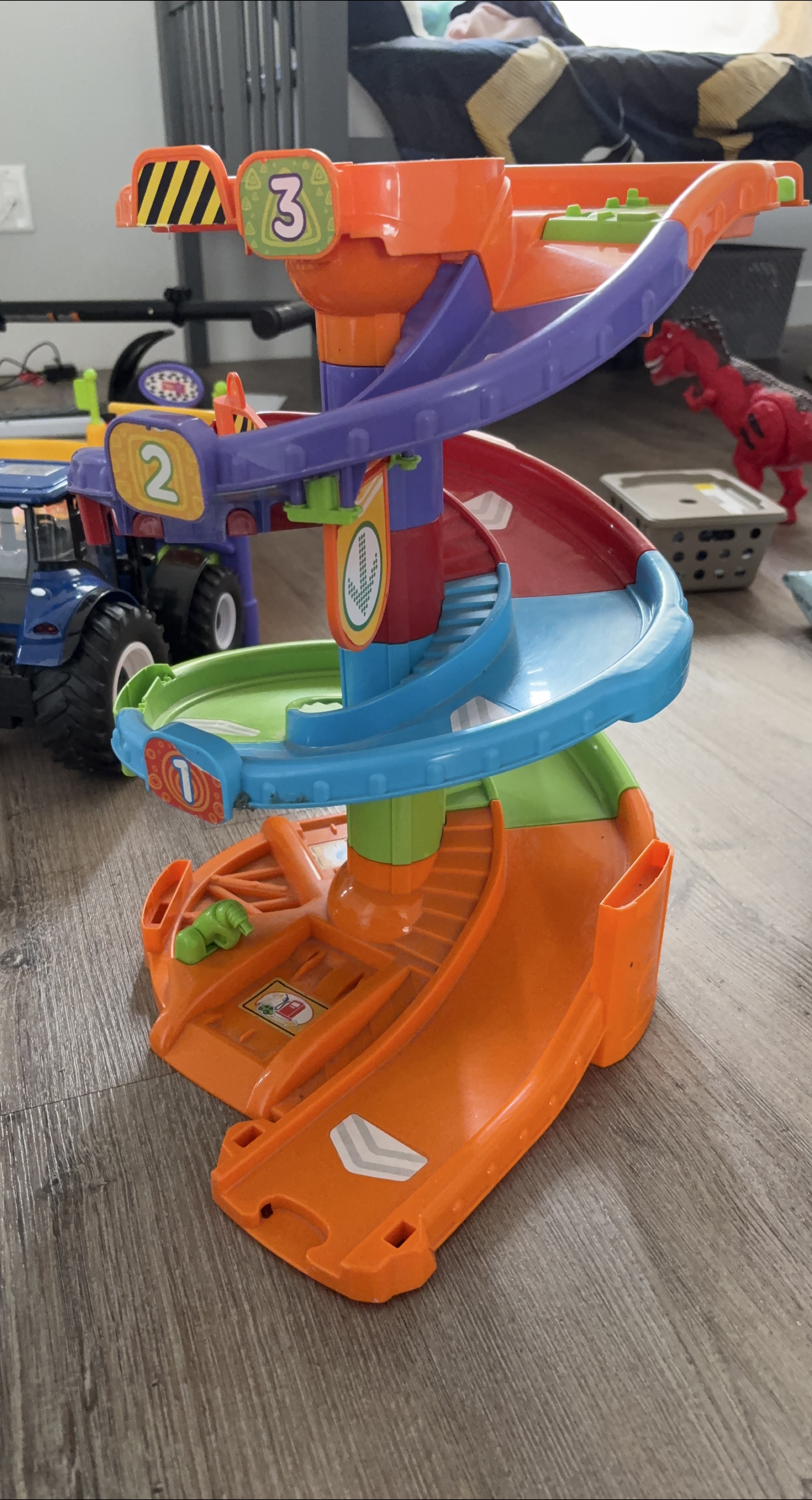 VTech Go! Go! Smart Wheels Race Ramp Tower thumbnail