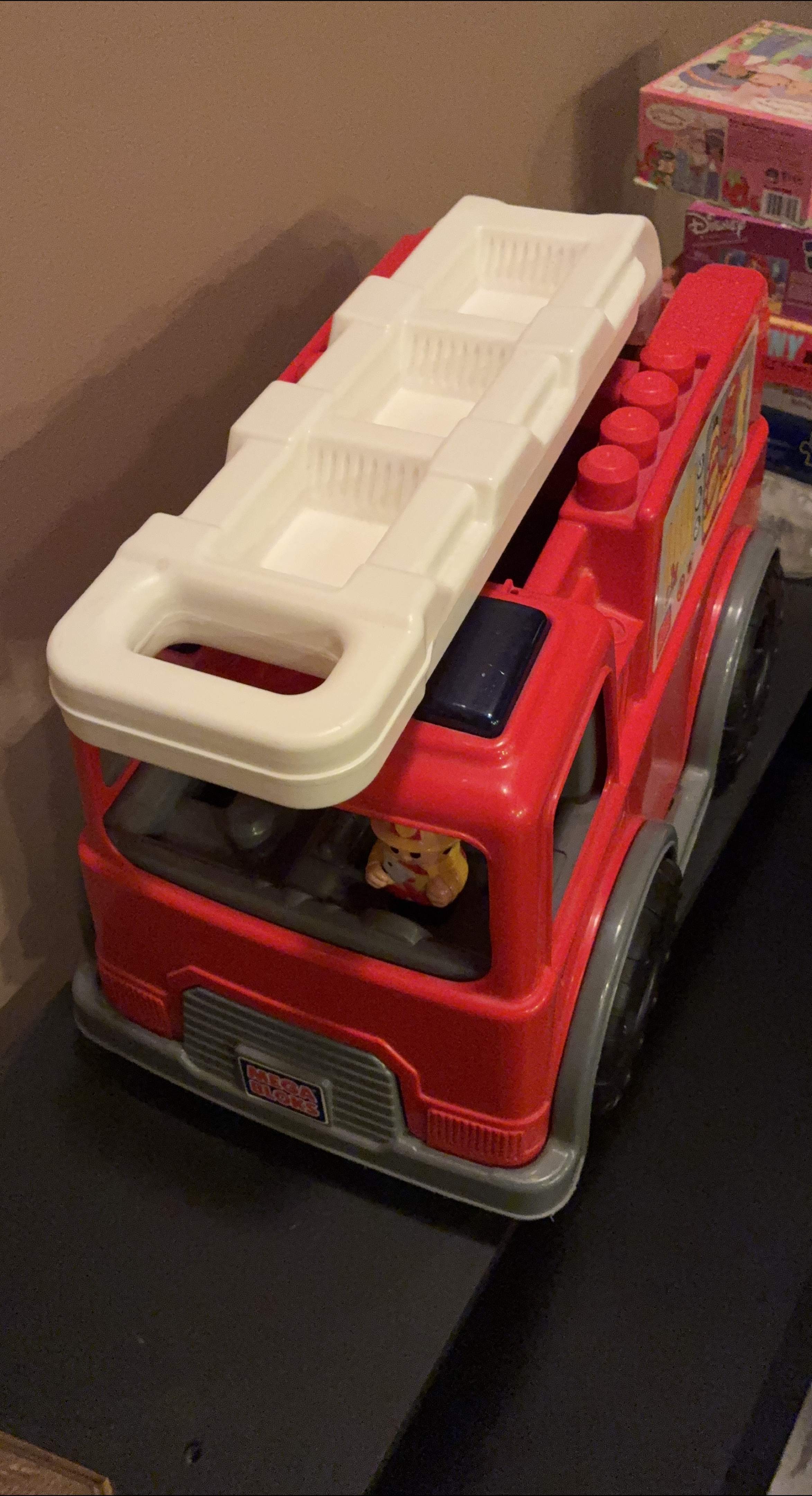 Mega Bloks Fire Truck Toy thumbnail