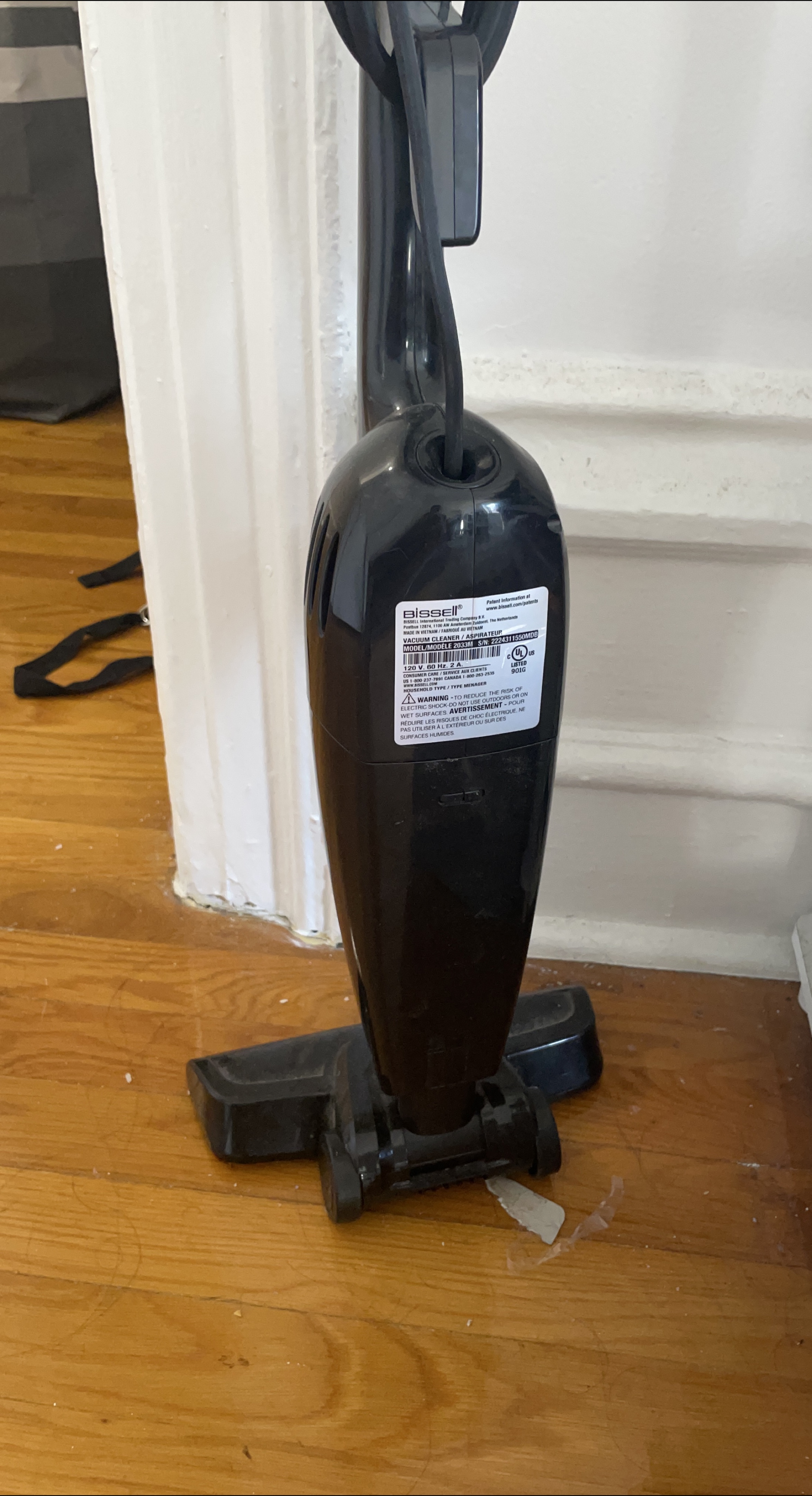 Bissell 2033M Vacuum Cleaner
