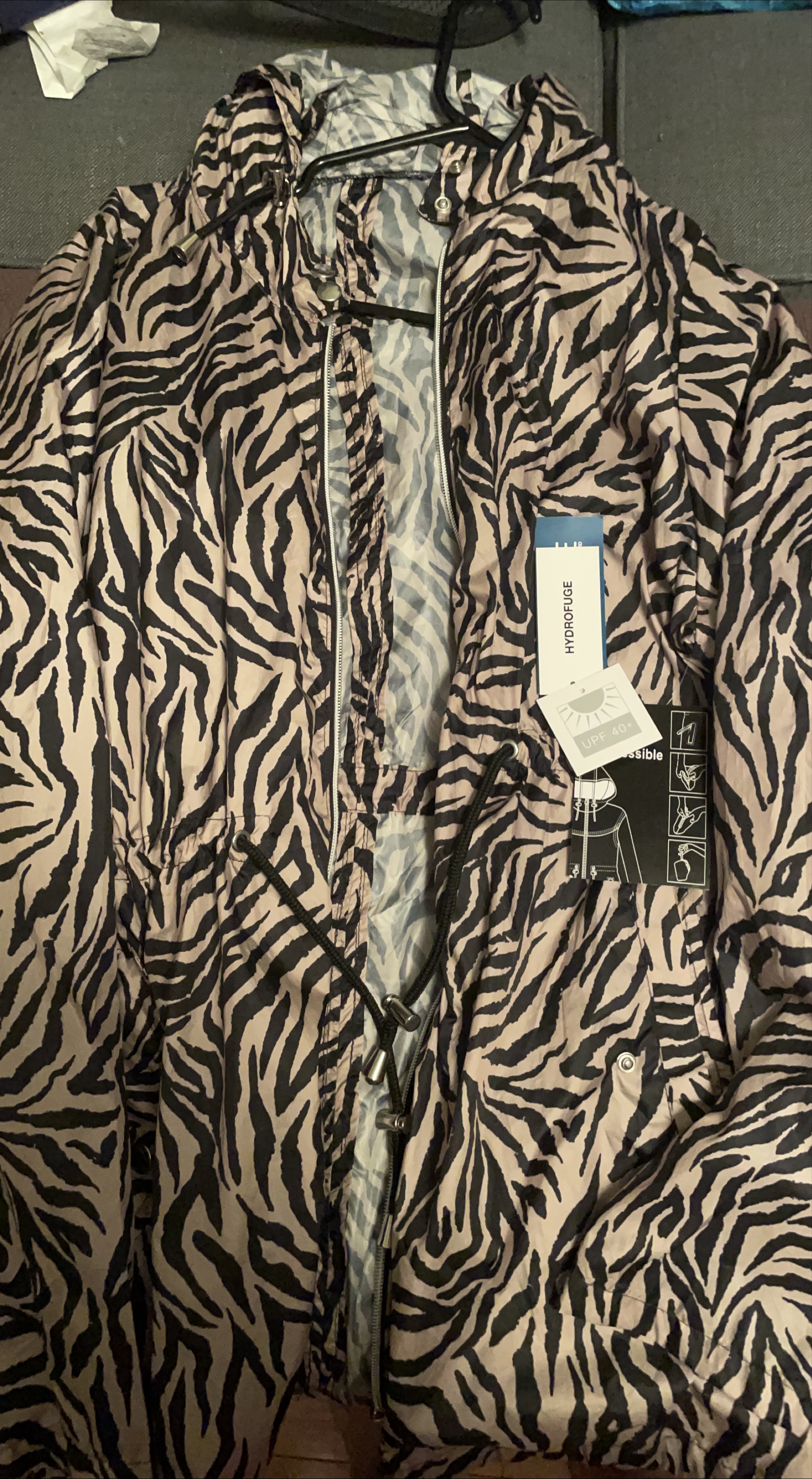 Zebra Print Hydrofuge Jacket thumbnail