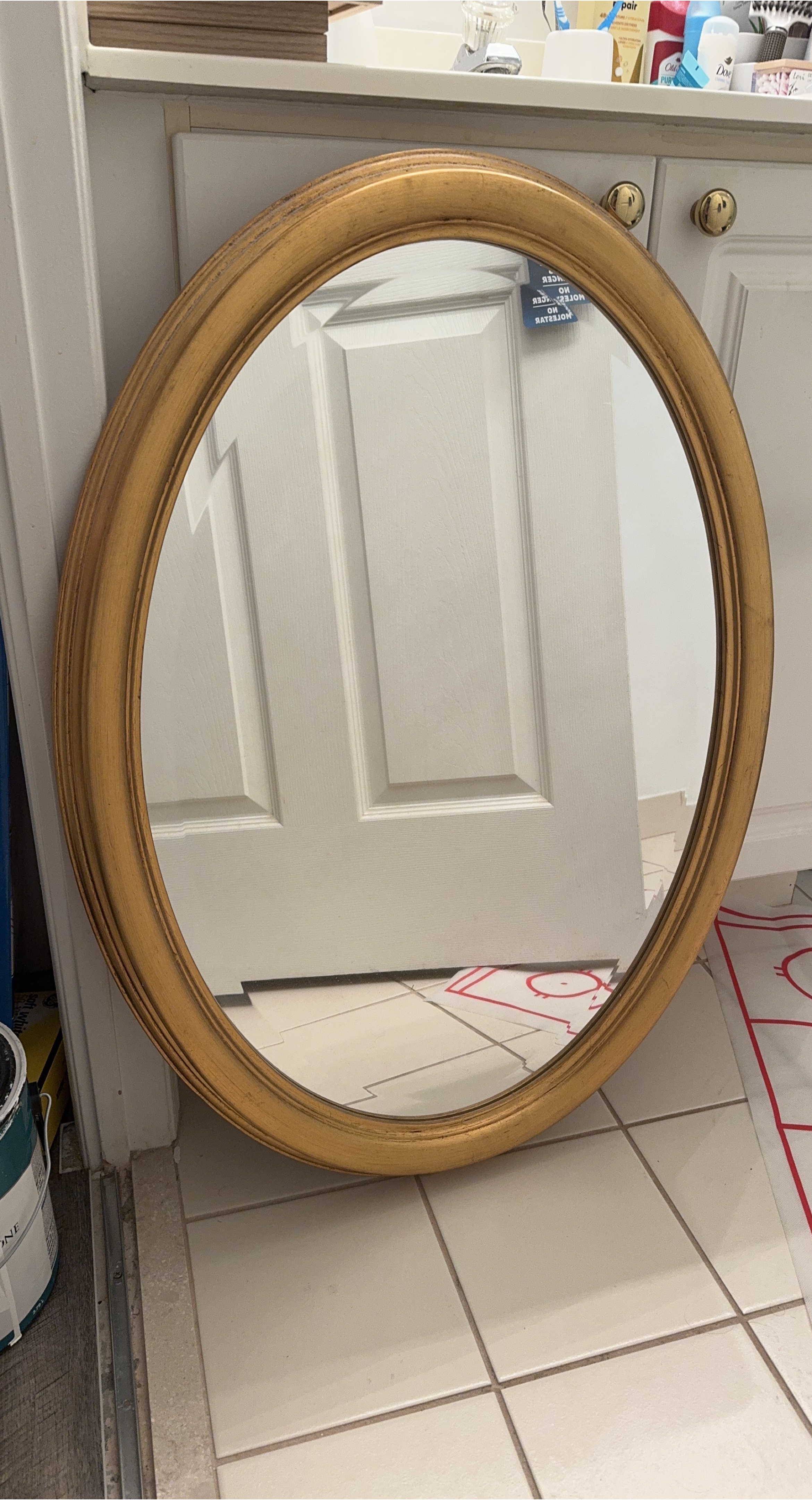 Gold Framed Round Mirror thumbnail