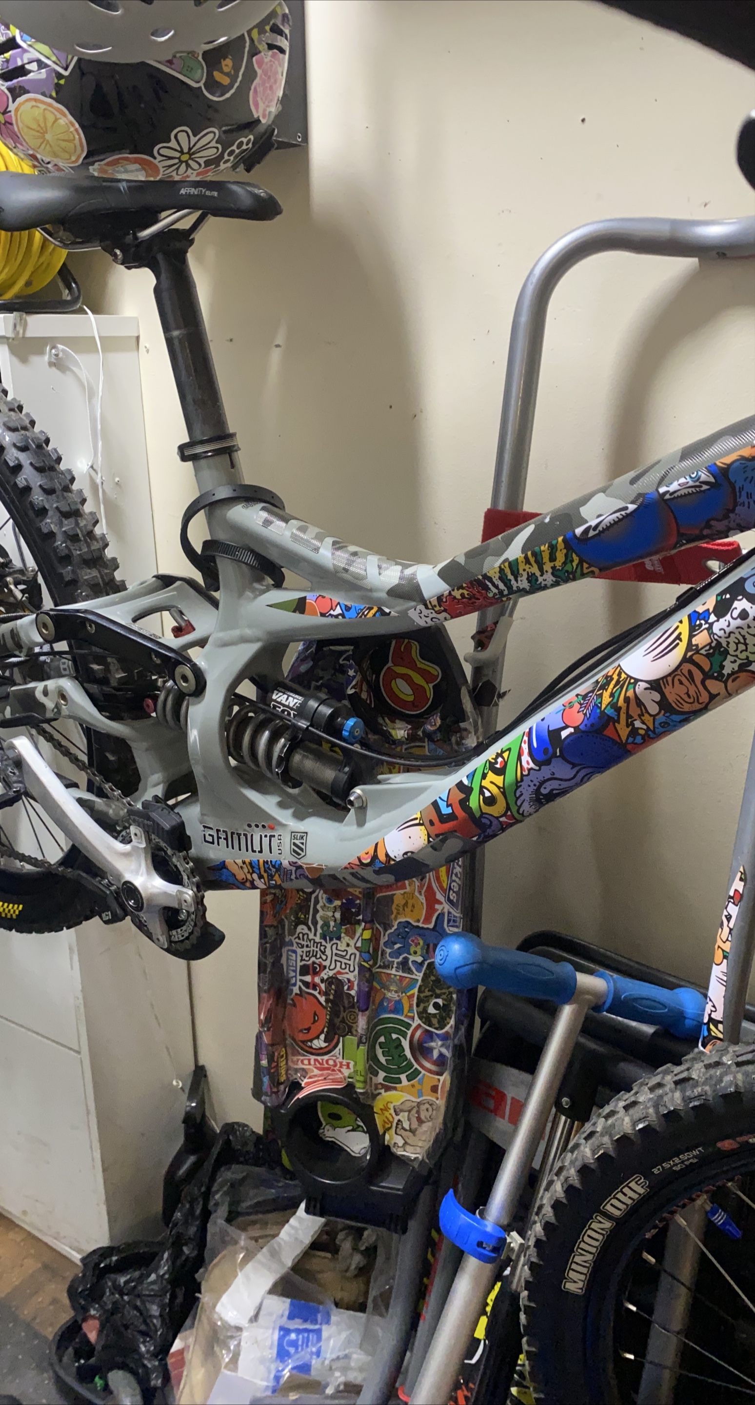 Specialized Demo DH Mountain Bike
