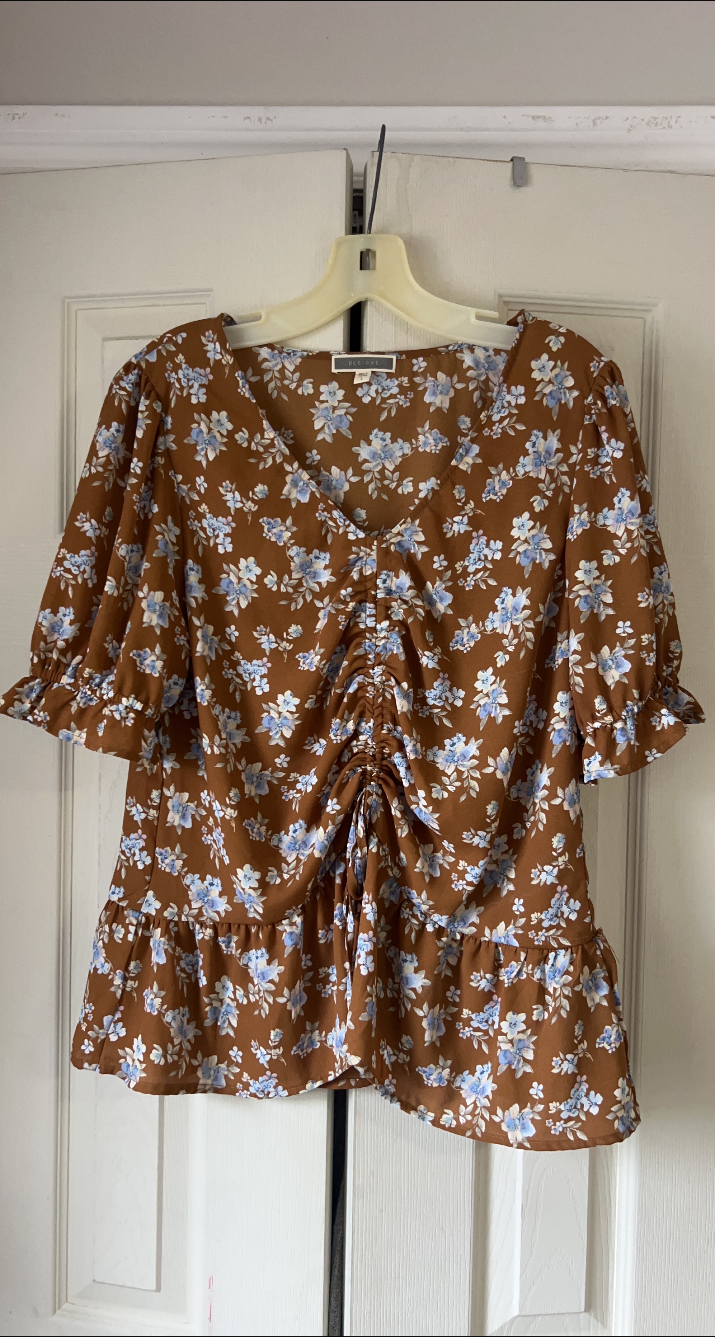 Floral Print Blouse - Size L thumbnail