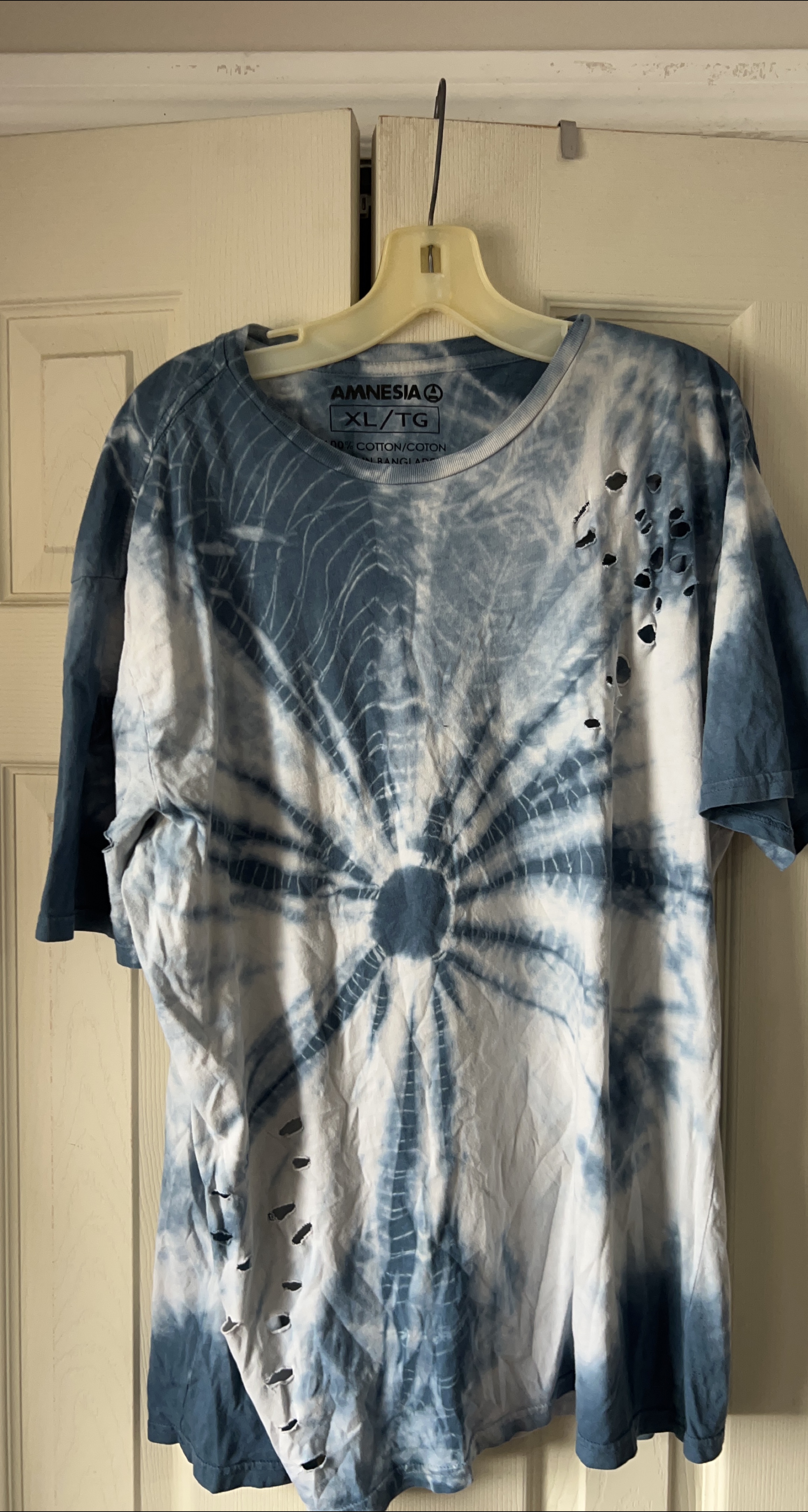 Amnesia Tie Dye T-Shirt - XL thumbnail