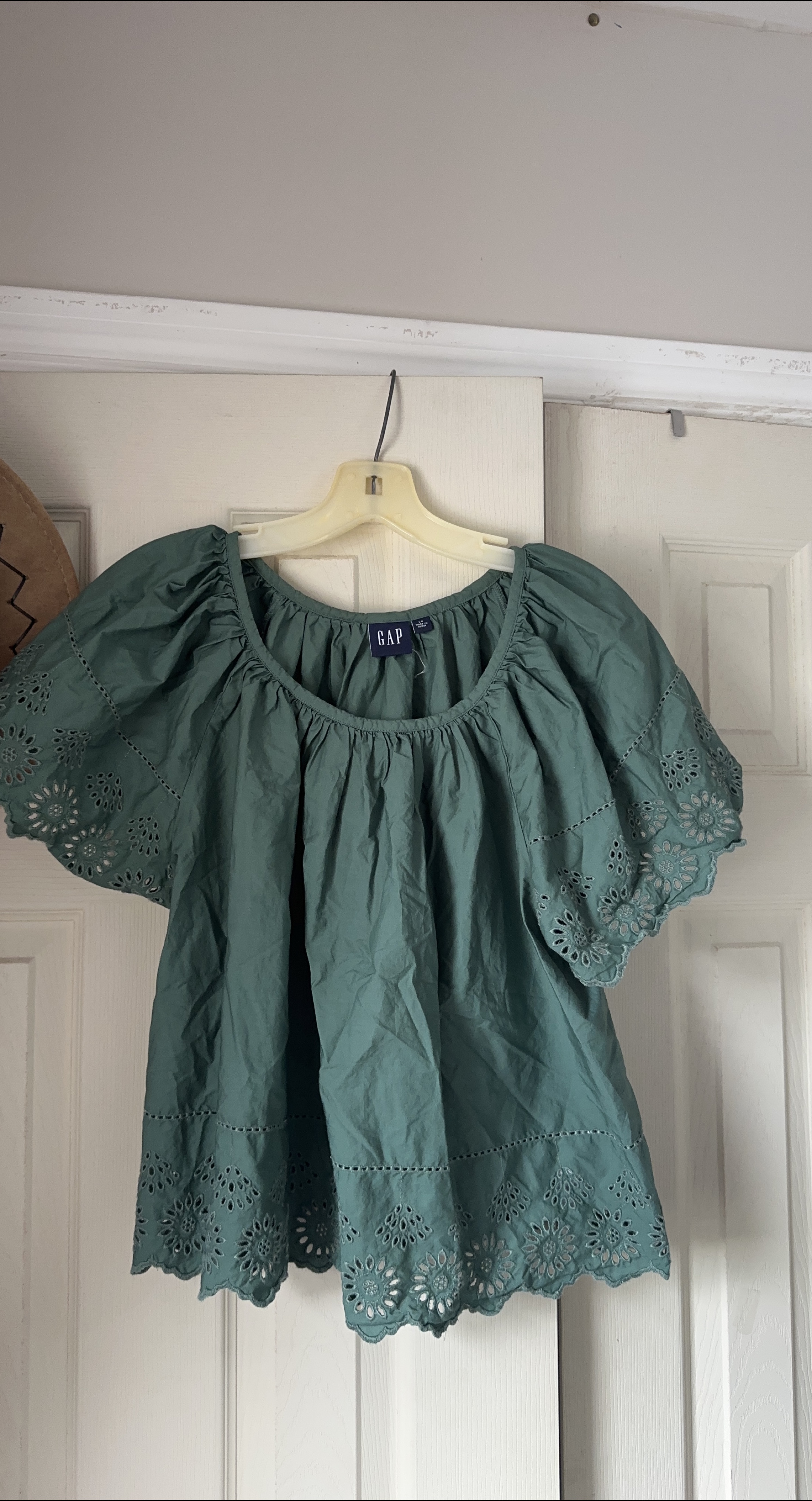 GAP Green Eyelet Top - Size M