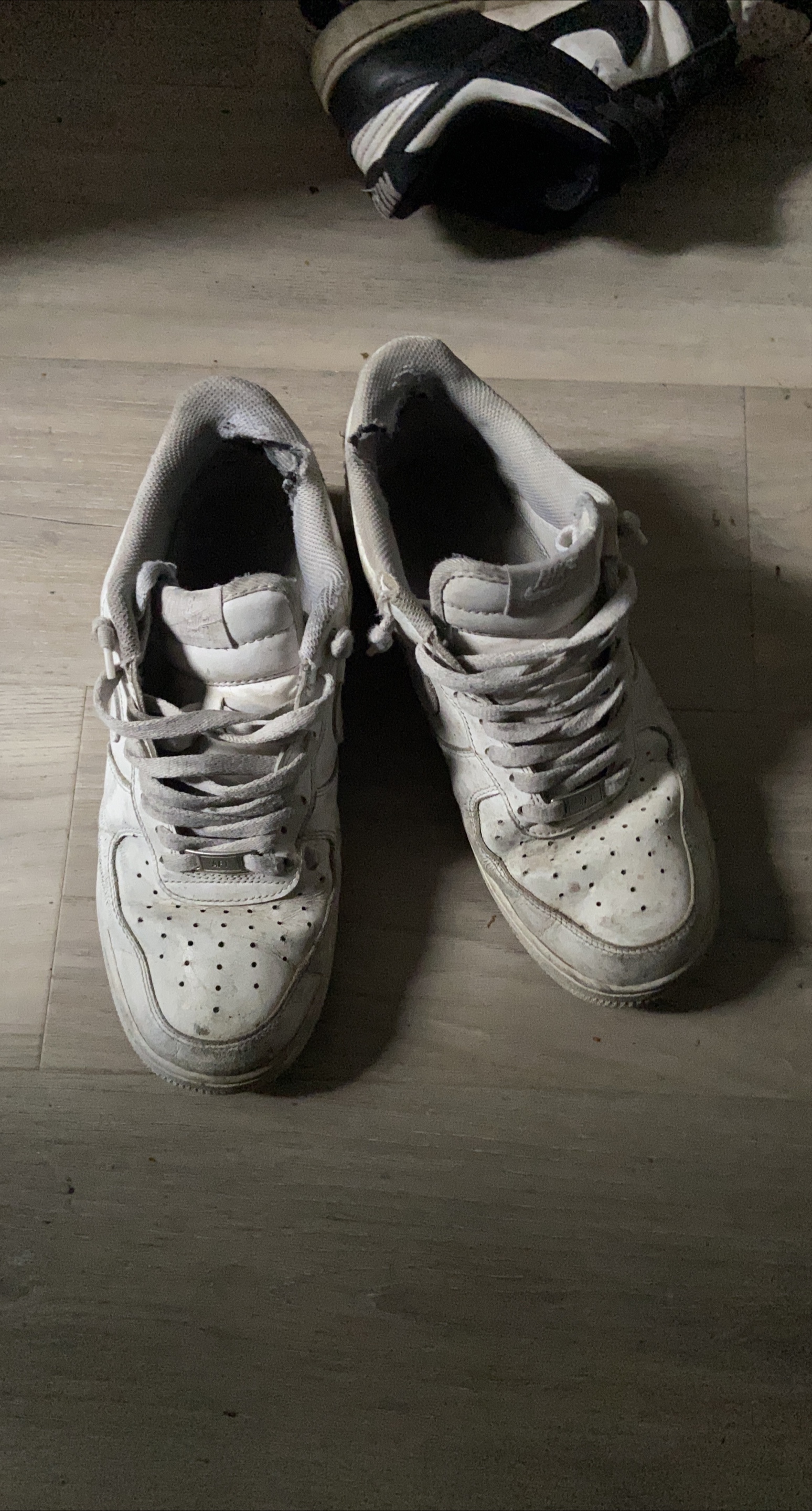 Nike Air Force 1 Sneakers thumbnail