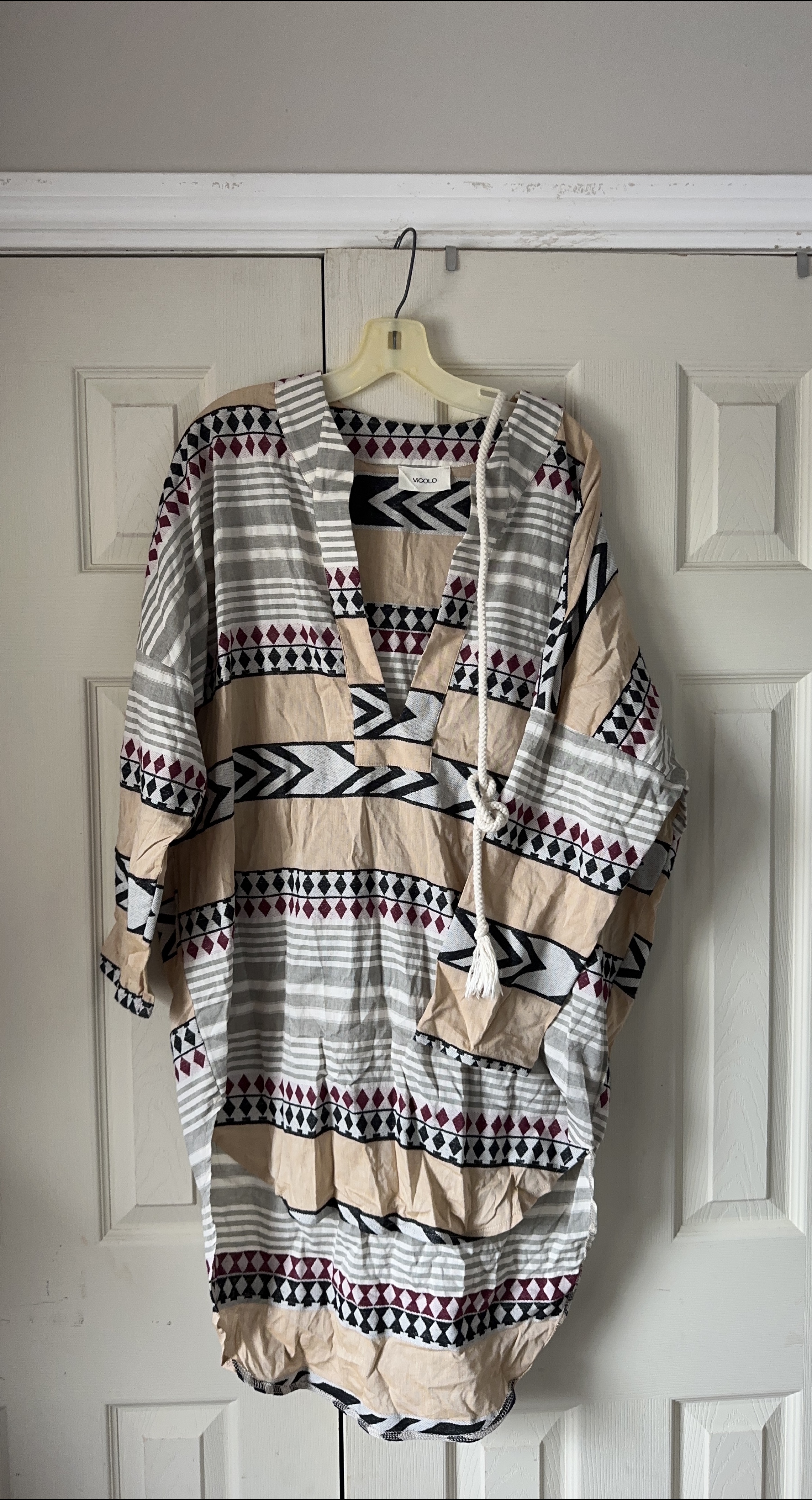 Vicolo Patterned Tunic Top