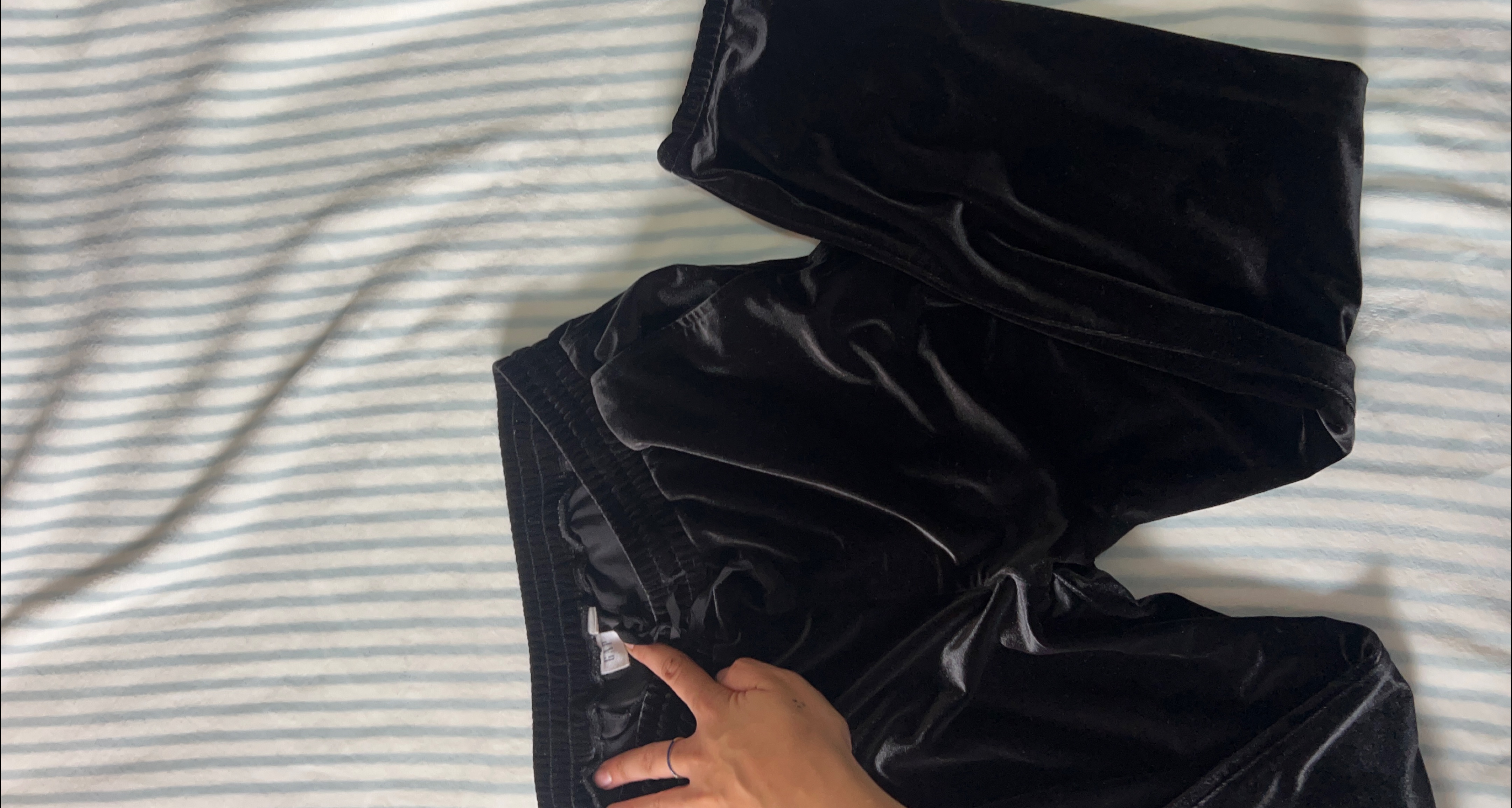 GAP Black Velvet Joggers - Size S thumbnail