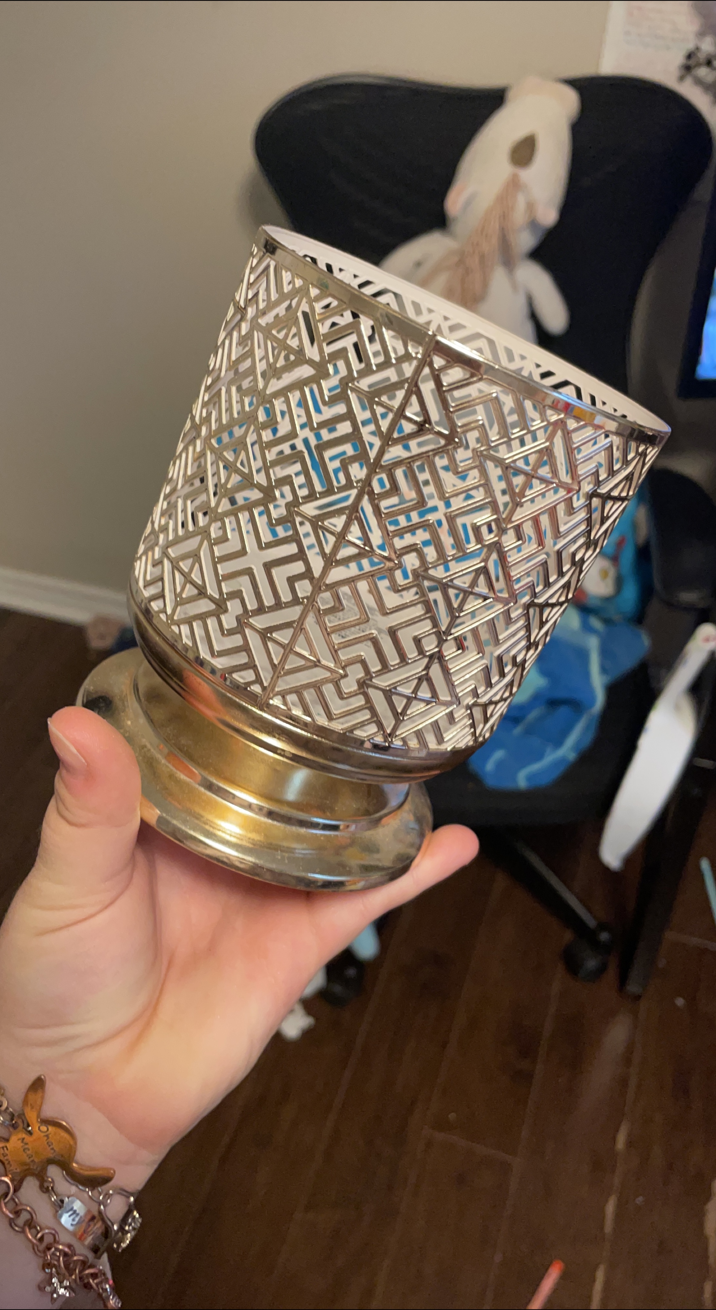 Bath & Body Works Pedestal Sleeve thumbnail