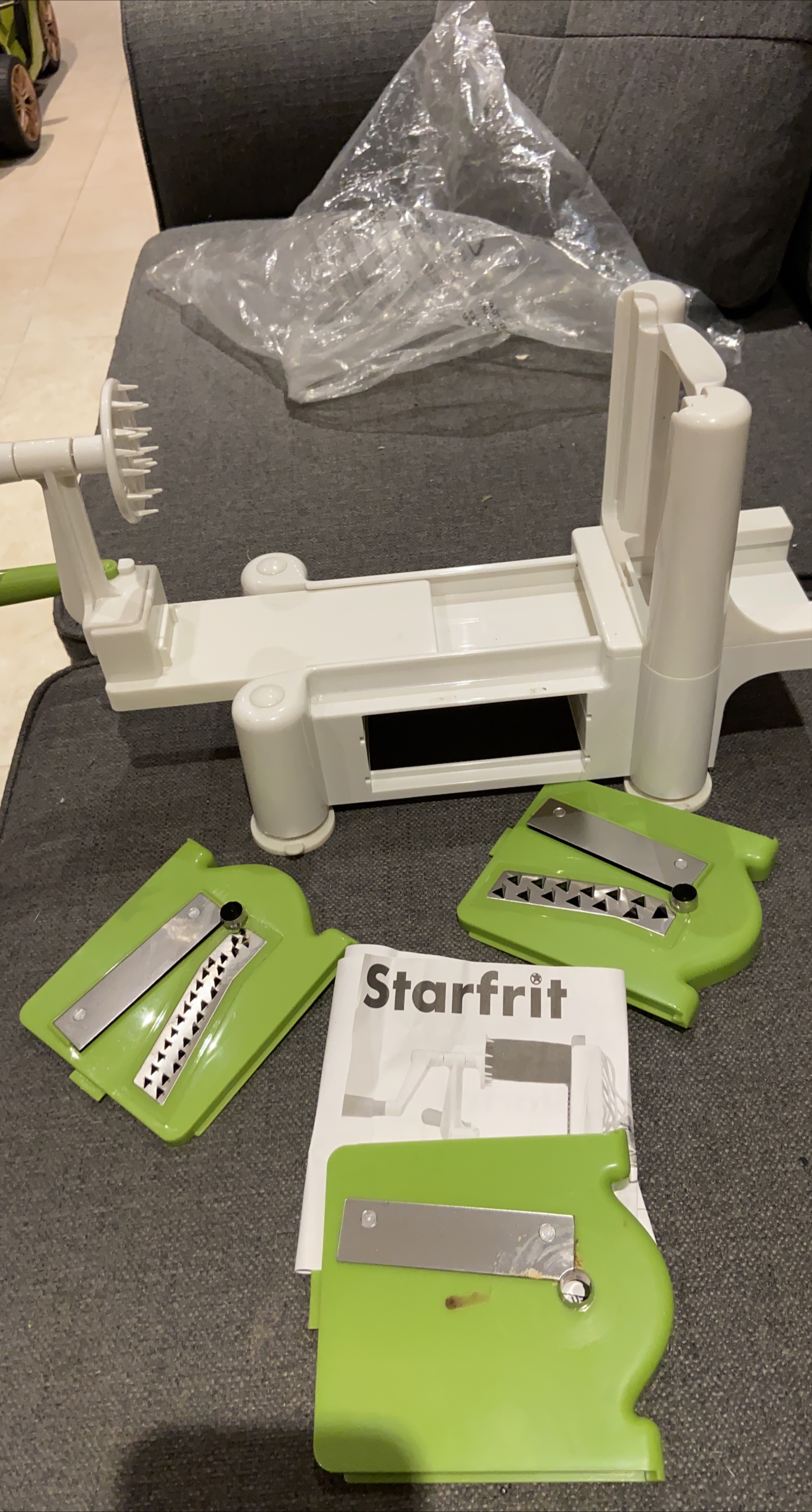 Starfrit Vegetable Spiralizer thumbnail