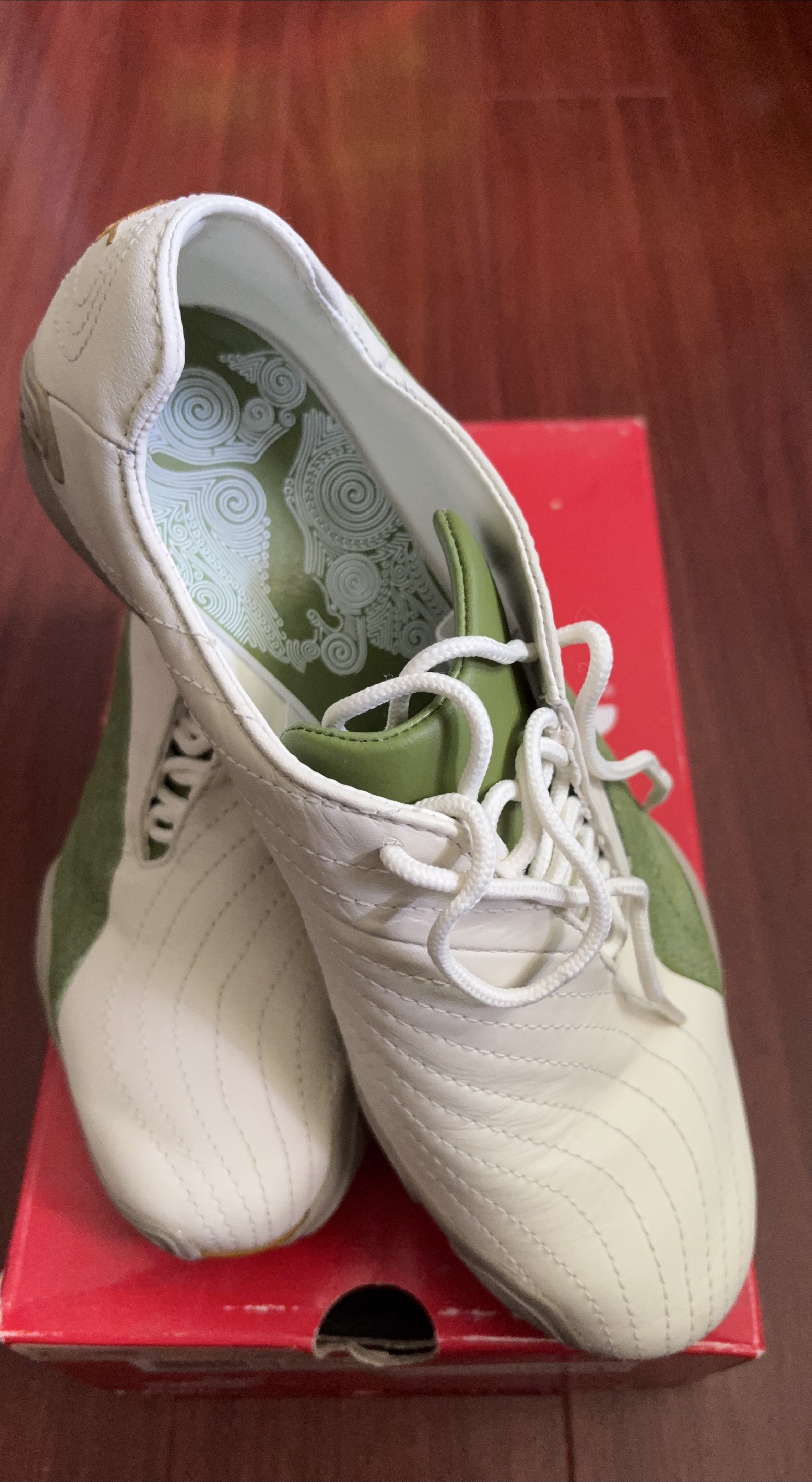 White & Green Leather Shoes thumbnail