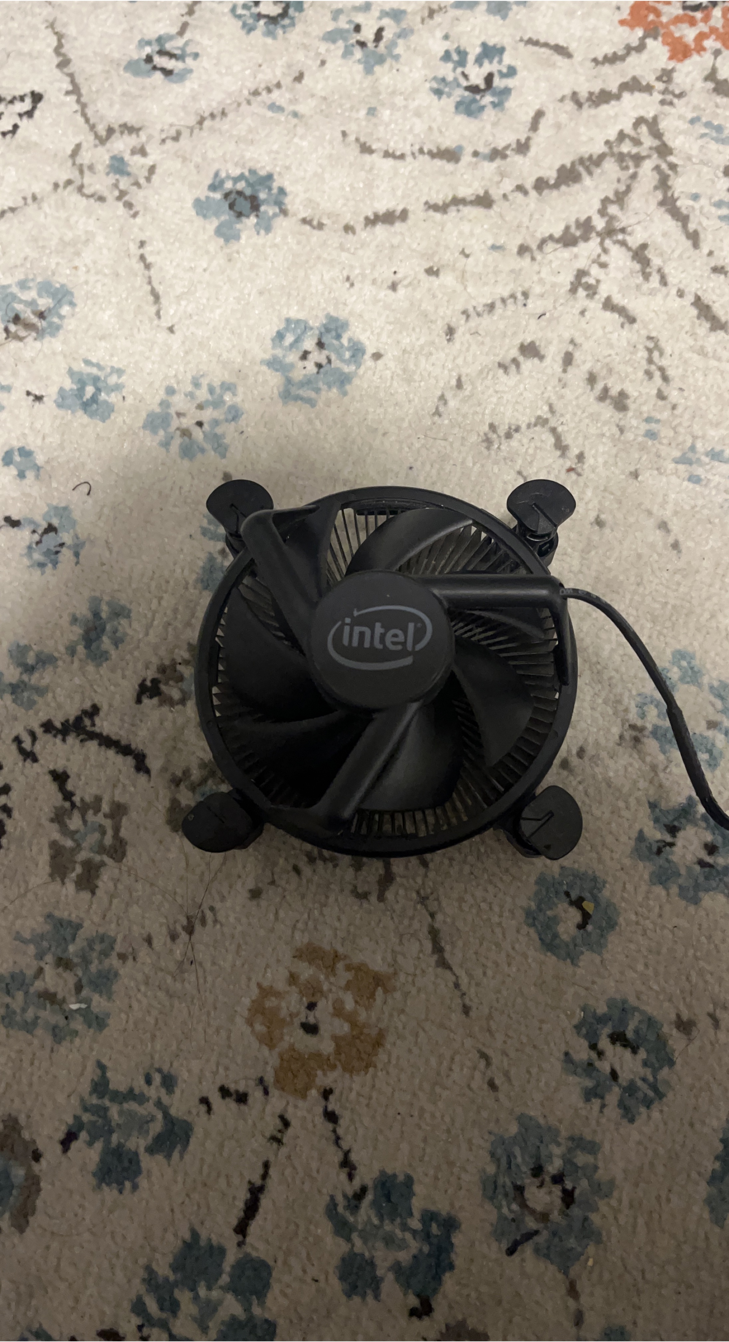 Intel CPU Cooler Fan thumbnail