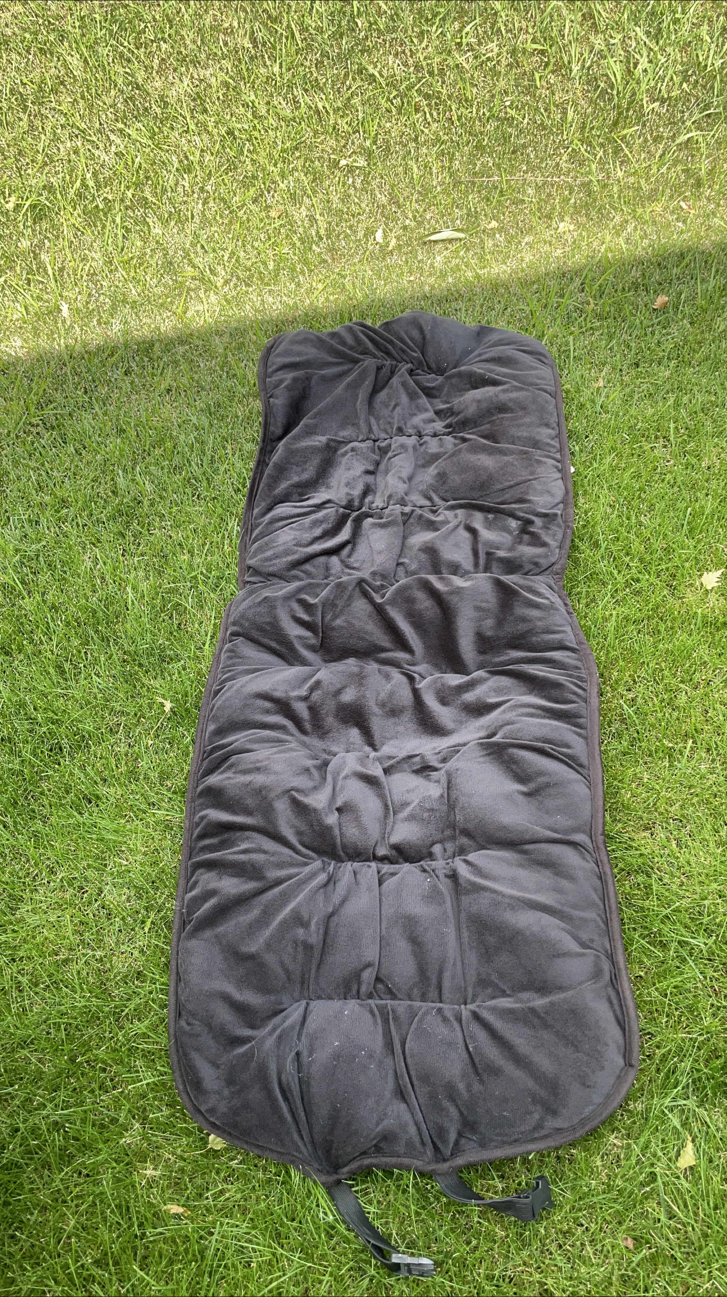 Black padded seat cover thumbnail