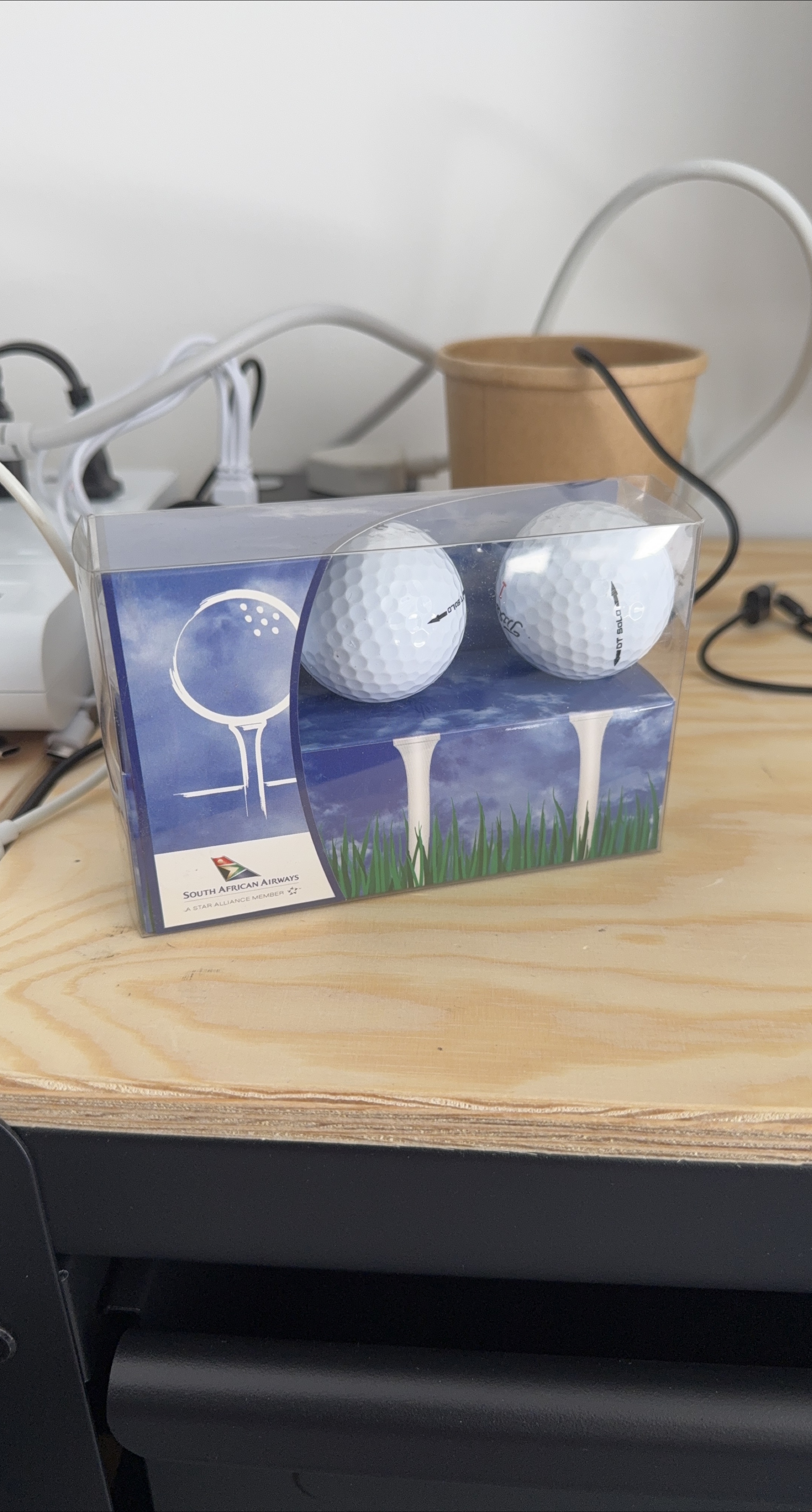 Titleist DT Solo Golf Balls - South African Airways thumbnail