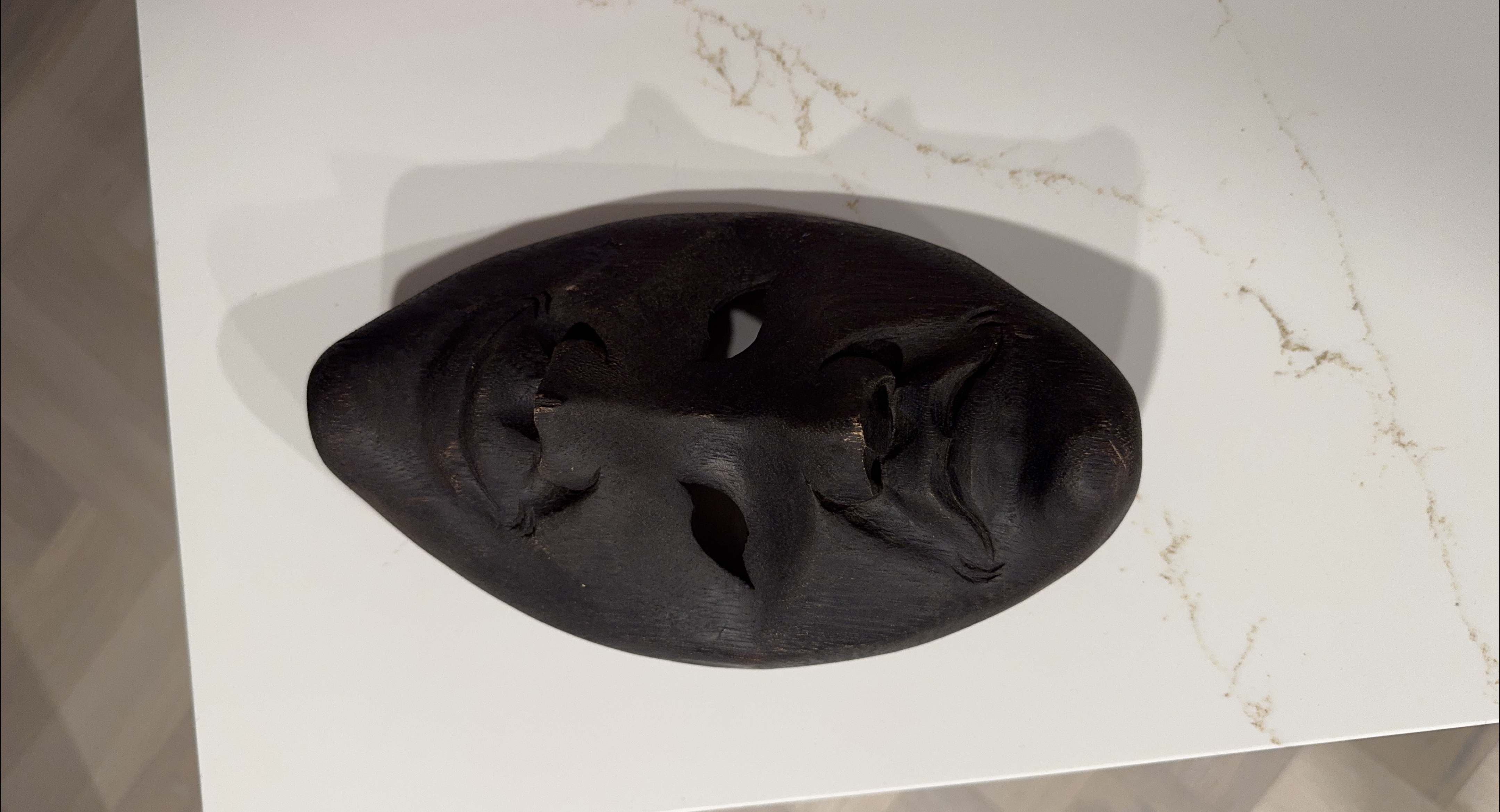 Wooden Face Mask HAPPY/SAD thumbnail