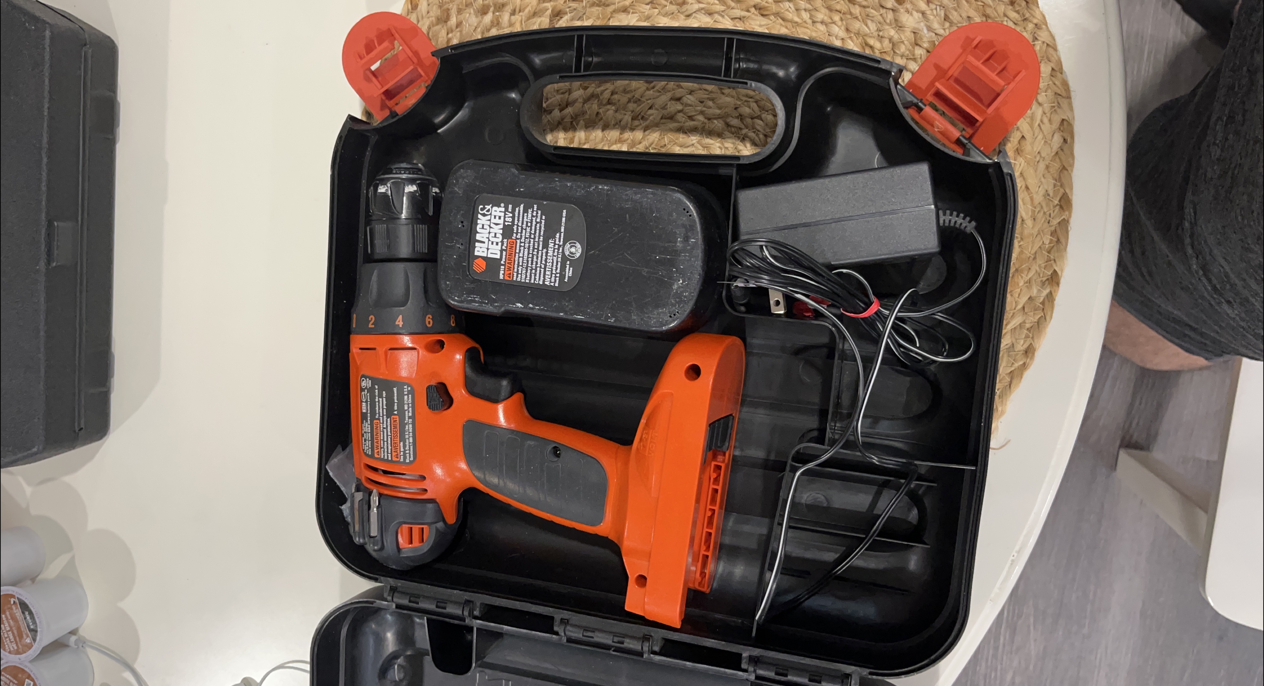 Black & Decker Cordless Drill Kit thumbnail