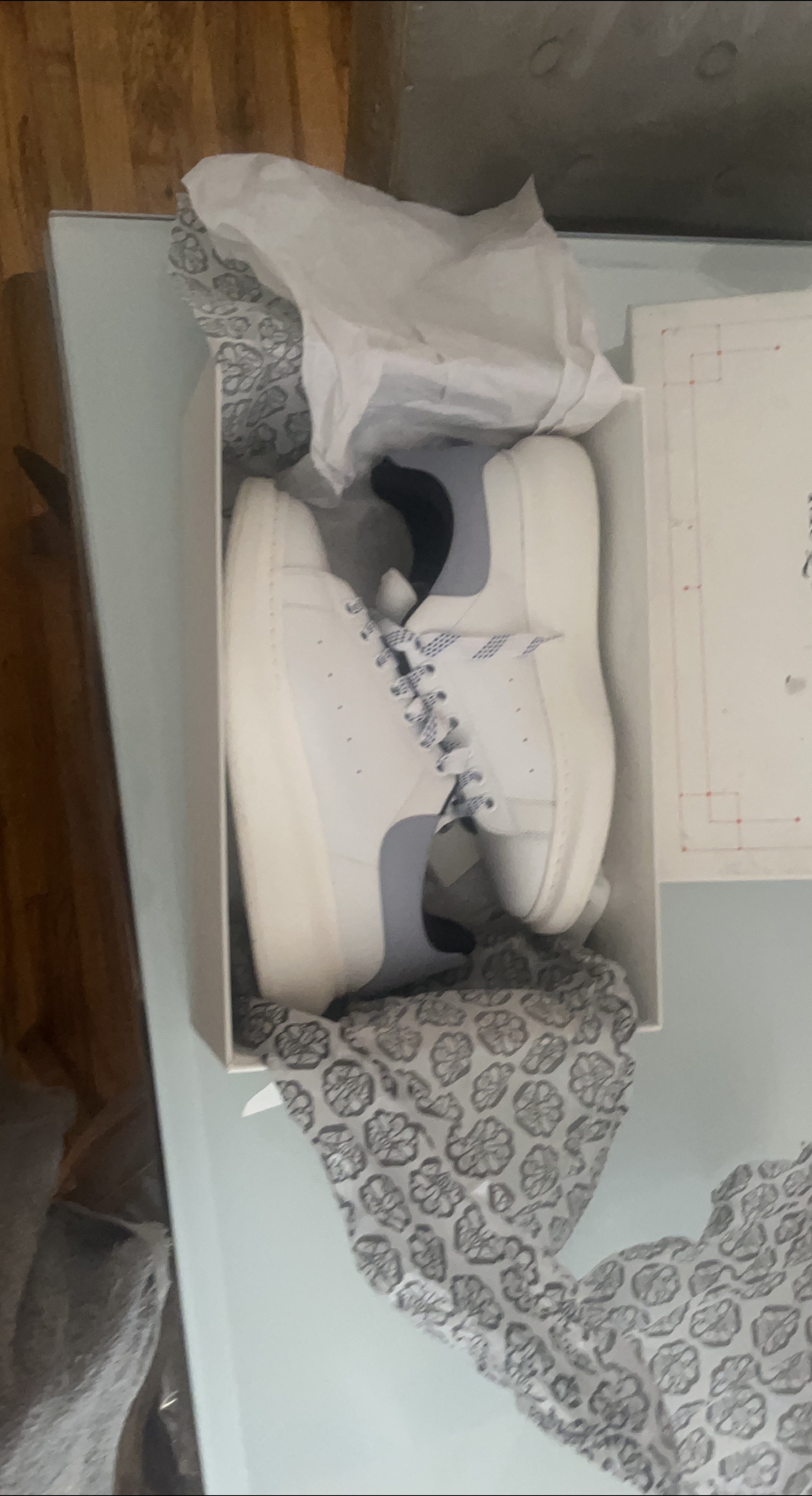 Alexander McQueen Larry Sneaker - Size 42 thumbnail