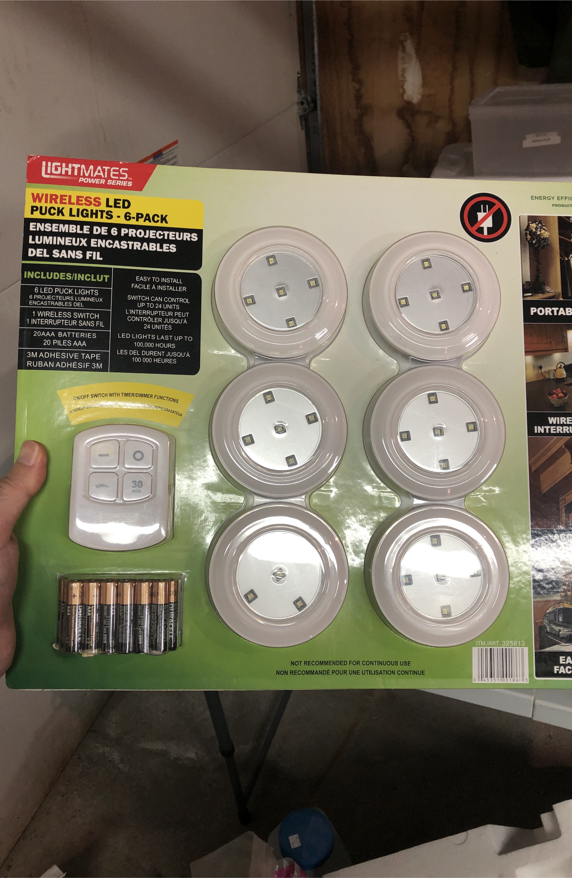 Lightmates Wireless LED Puck Lights - 6 Pack thumbnail